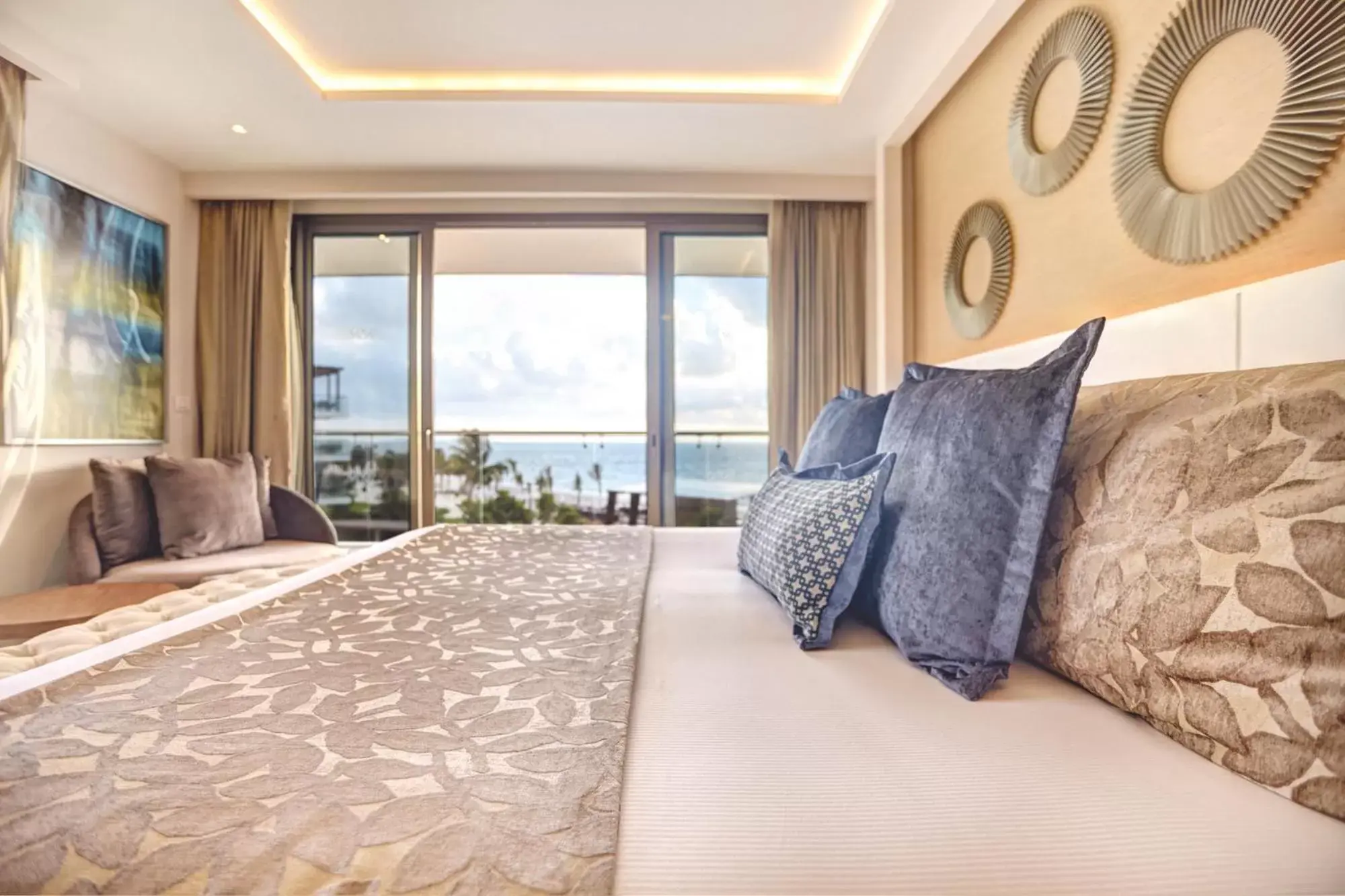 Bedroom, Seating Area in Royalton Riviera Cancun, An Autograph Collection All-Inclusive Resort & Casino