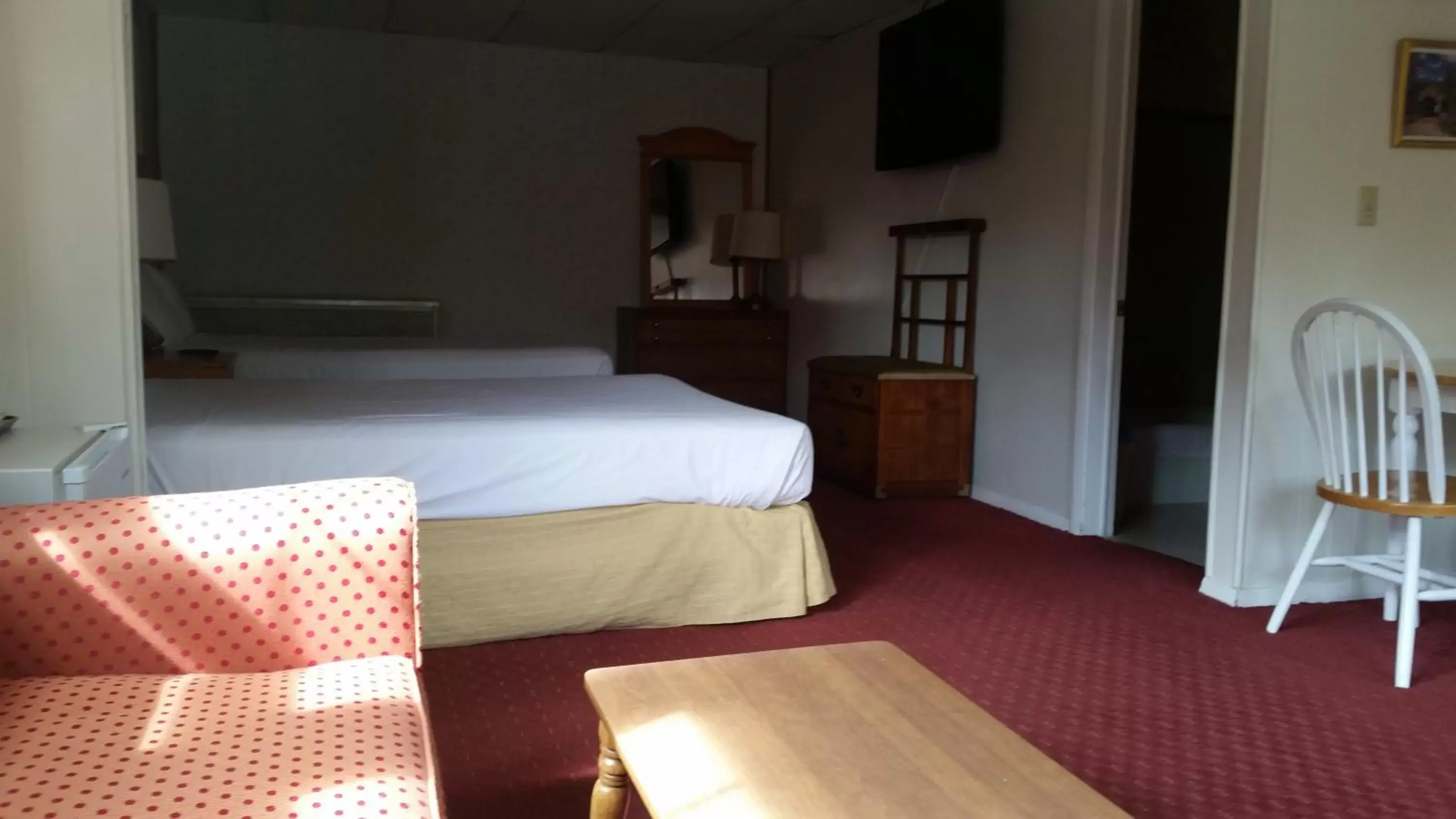 Photo of the whole room, Bed in Northside Motel - Williamstown