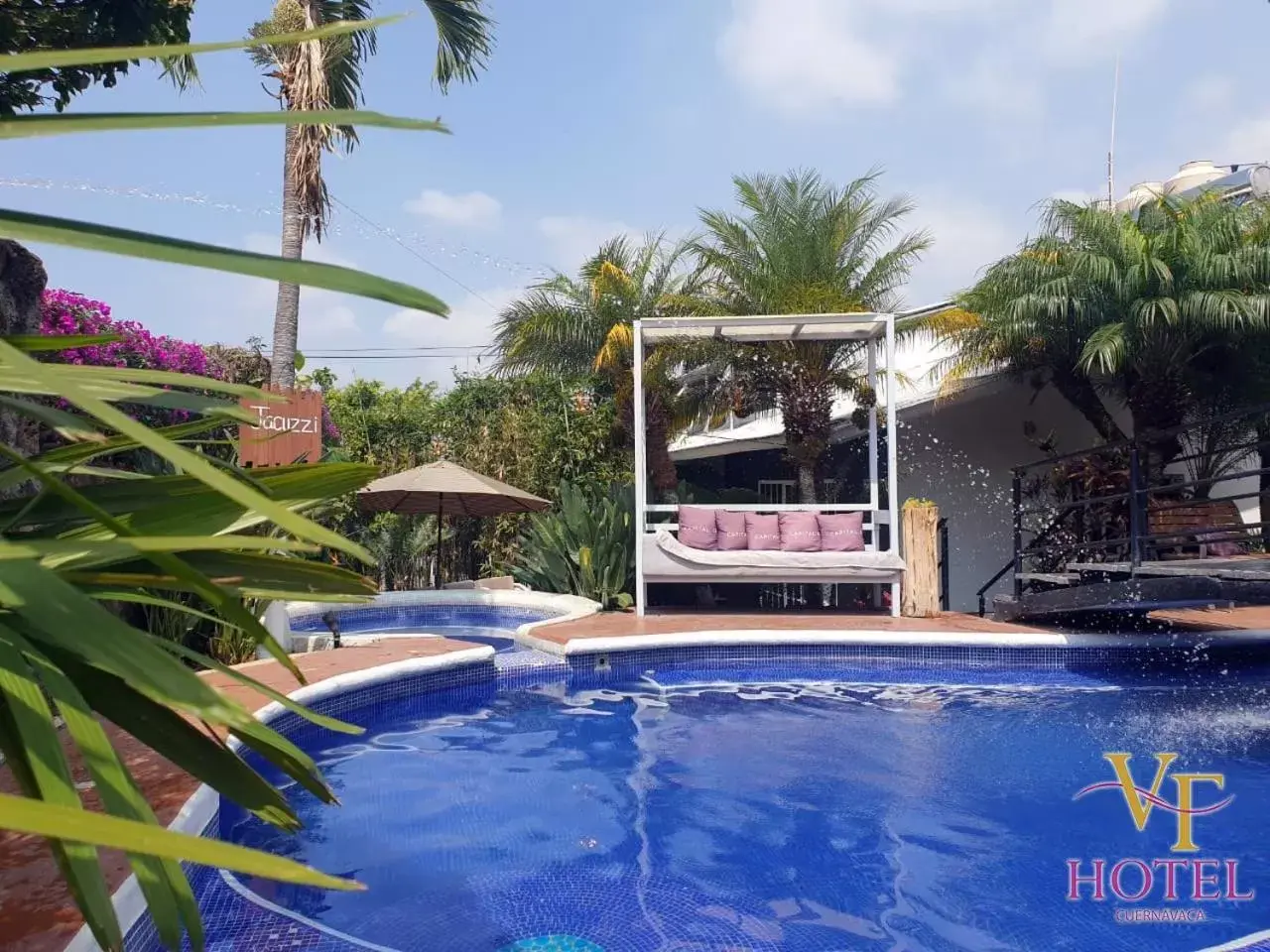 Patio, Swimming Pool in Vf Hotel