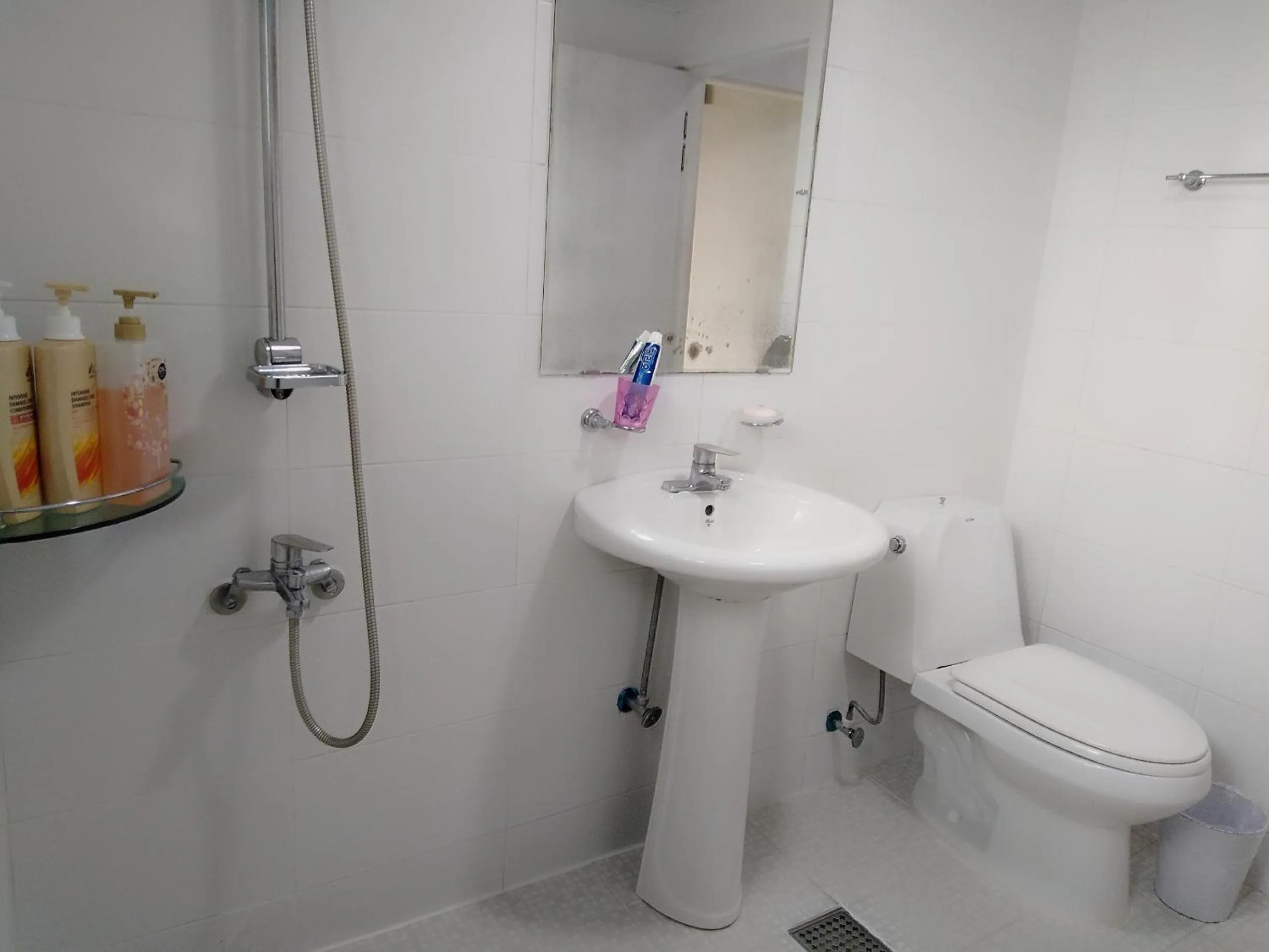 Shower in Slow Citi Guest House -슬로시티게스트하우스