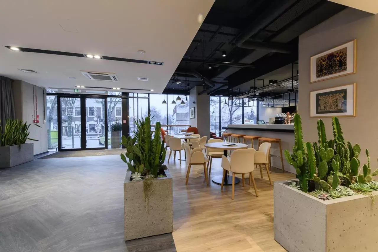 Lounge or bar in Arche Hotel Lublin Lounge or bar in Arche Hotel Lublin