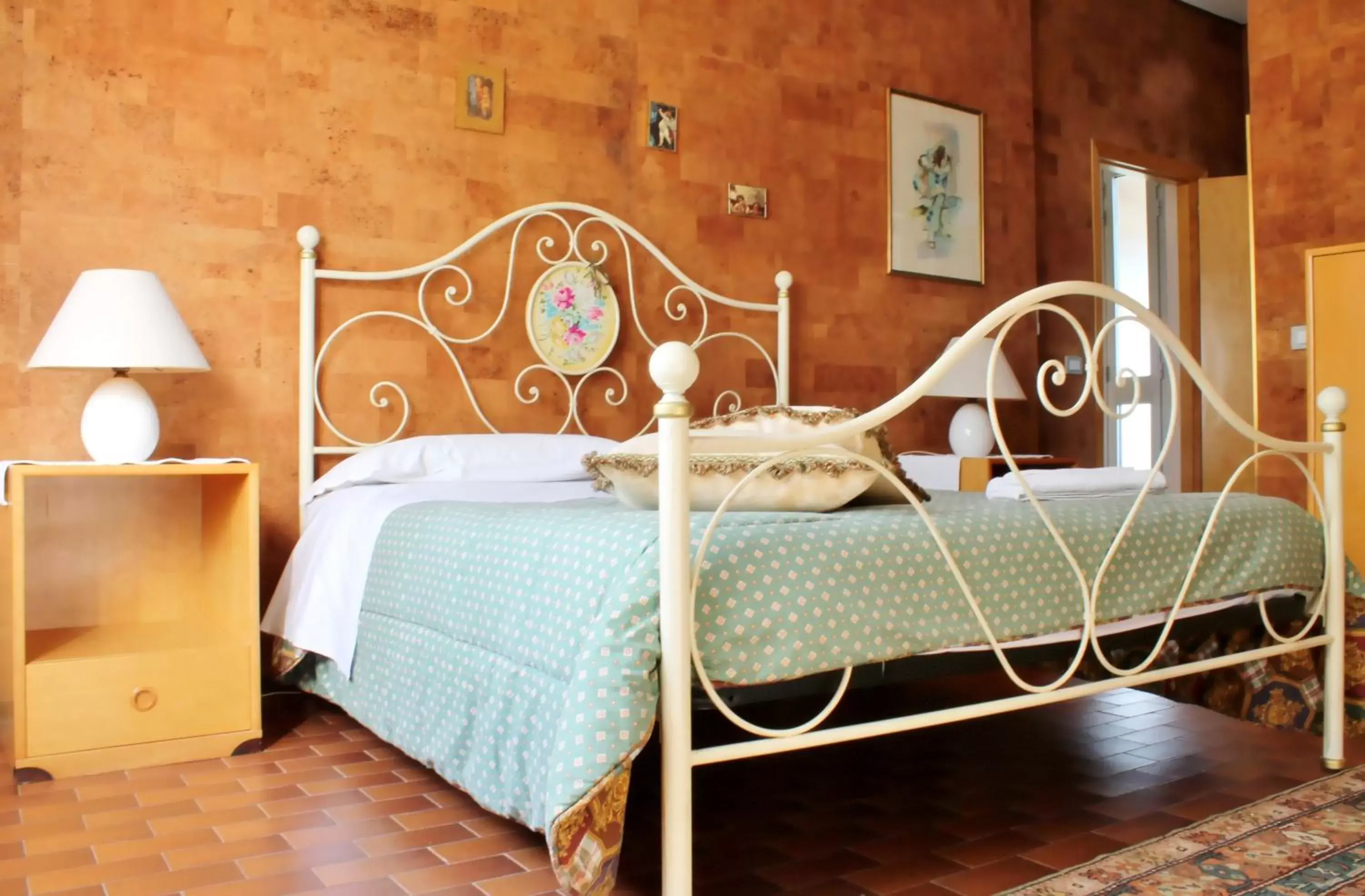 Photo of the whole room, Bed in Al Villino del Sole