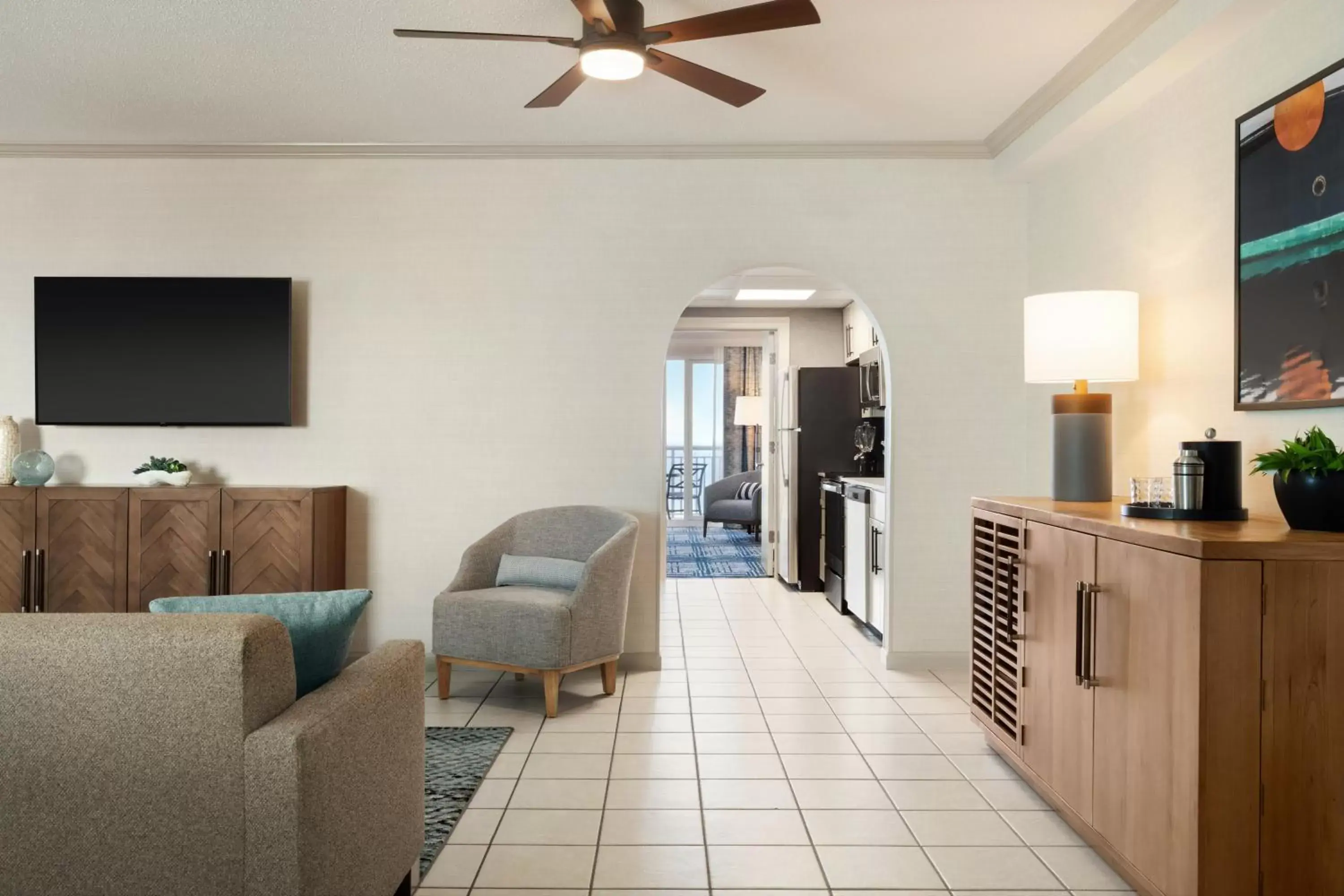 Bedroom, Seating Area in Holiday Inn & Suites Ocean City, an IHG Hotel