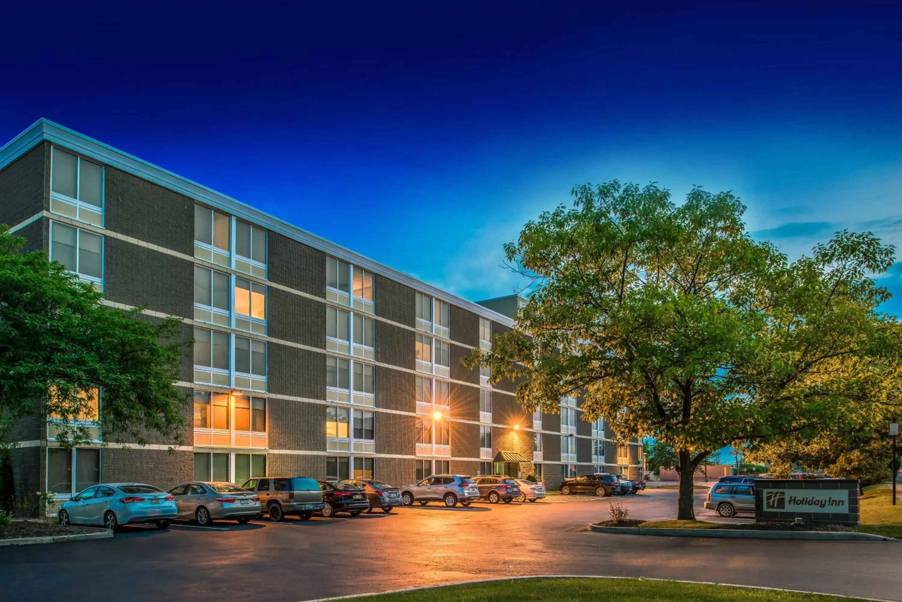 Property building in Holiday Inn Auburn-Finger Lakes Region by IHG