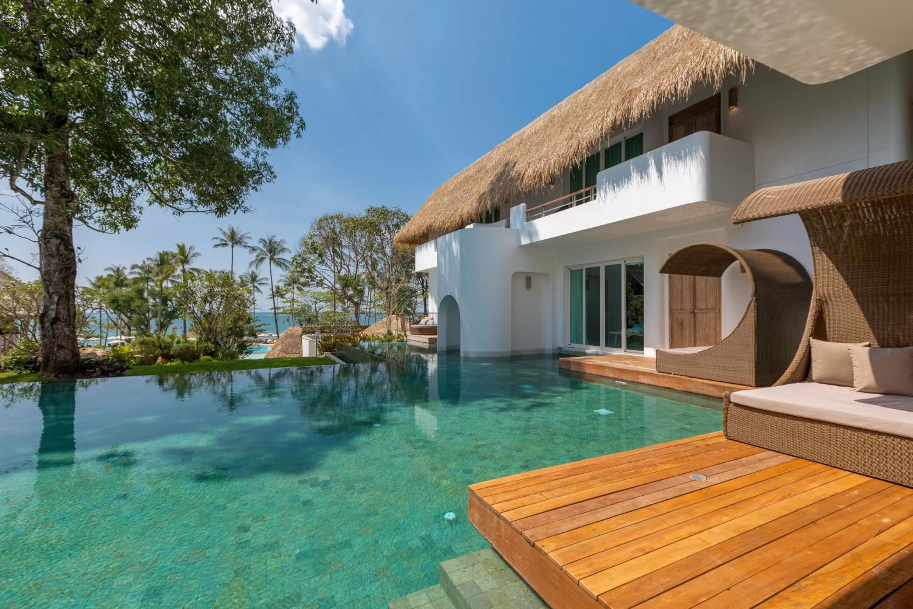 Swimming pool in Eden Beach Khao Lak Resort & Spa