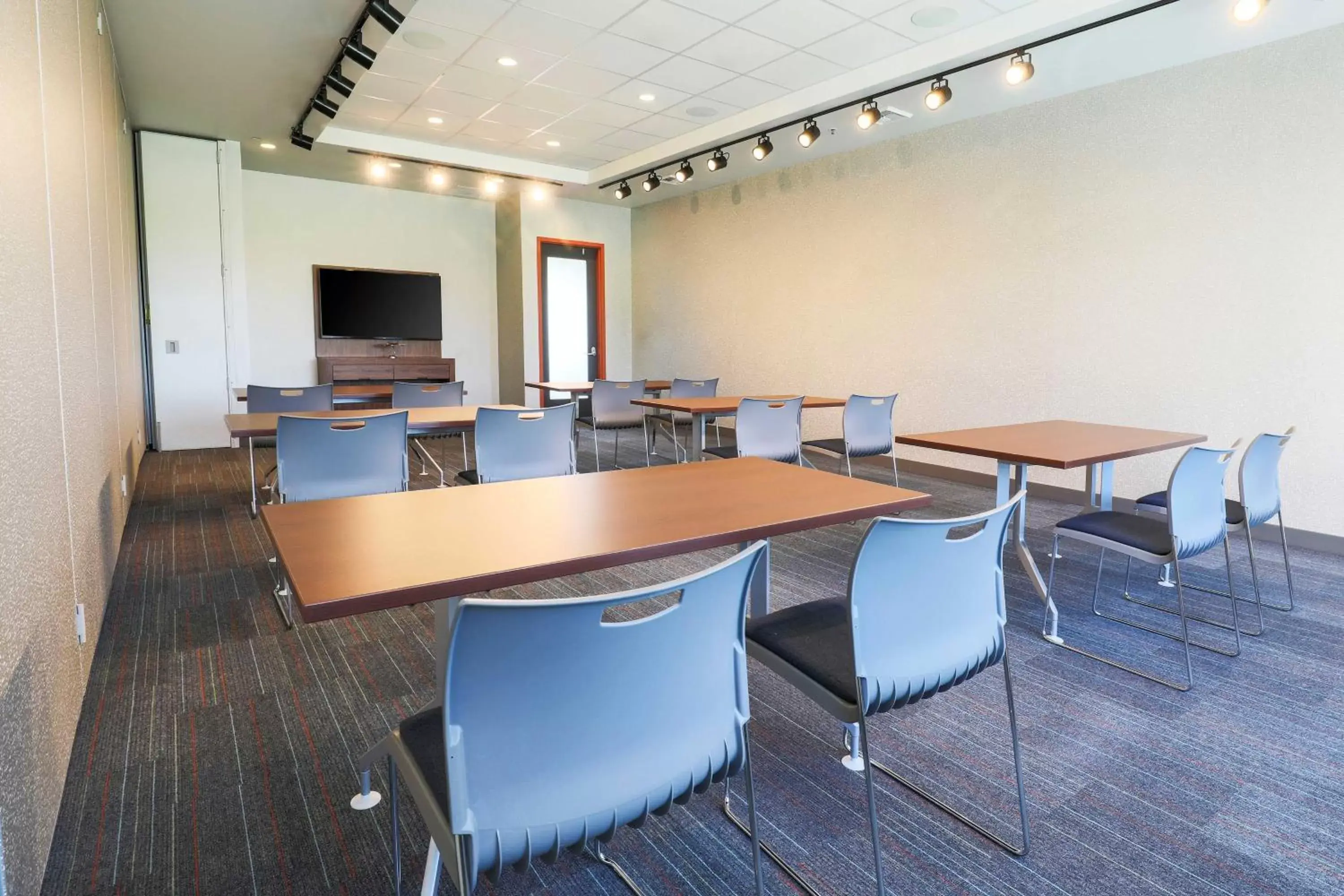 Meeting/conference room in Aloft by Marriott Reno Tahoe International Airport