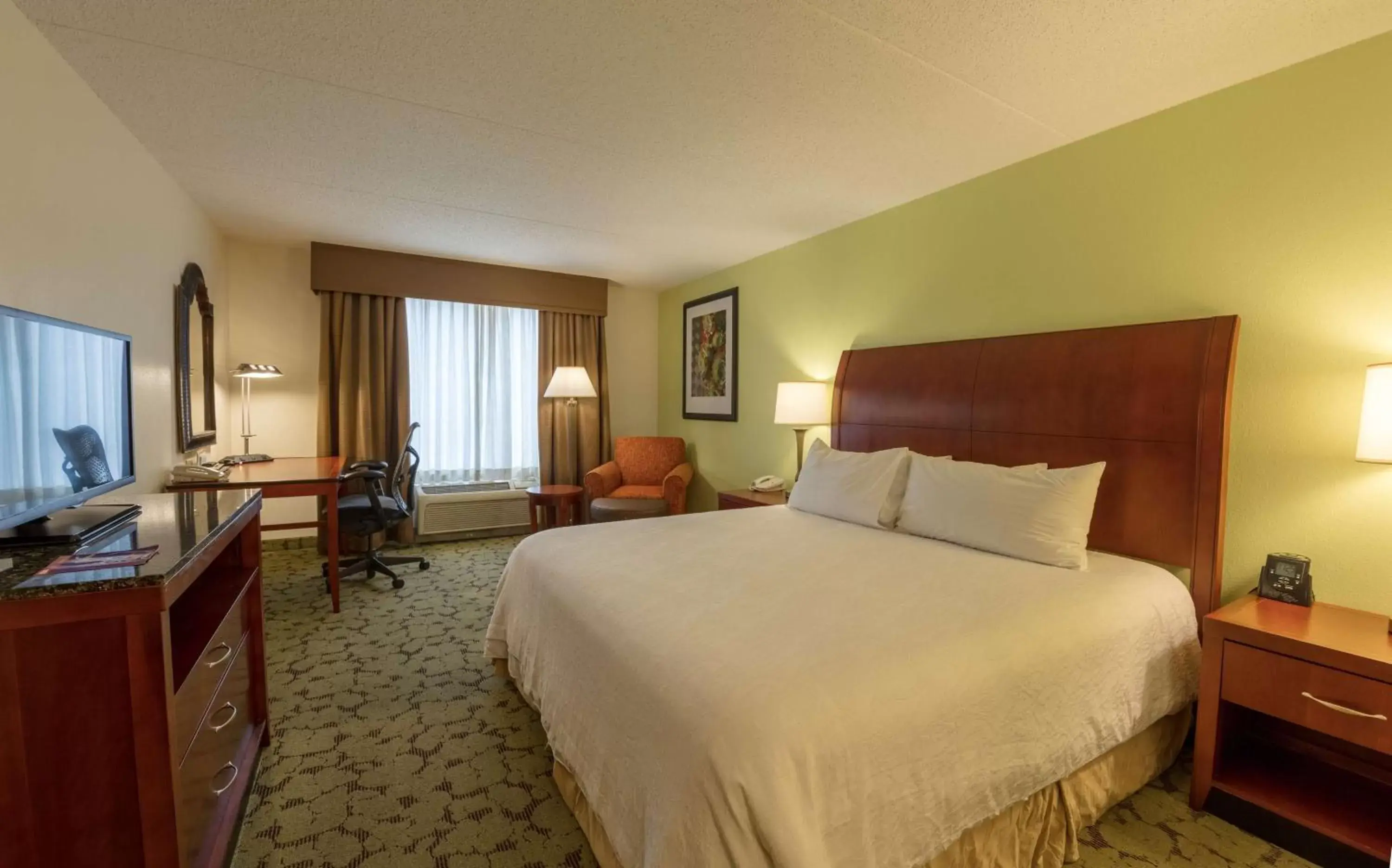 Bedroom, Bed in Hilton Garden Inn Columbia/Harbison