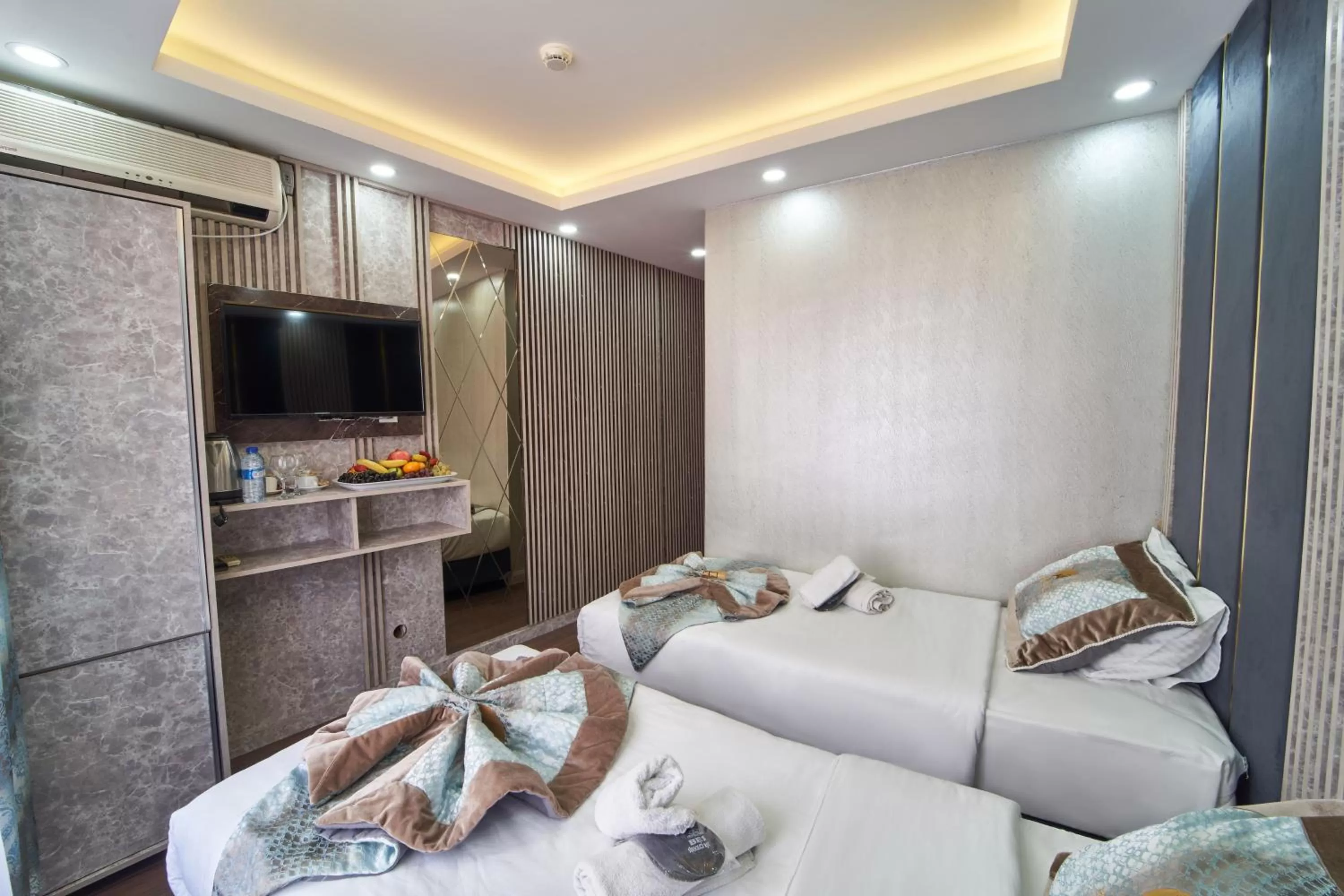 TV and multimedia in Istanbul Sirkeci Hotel