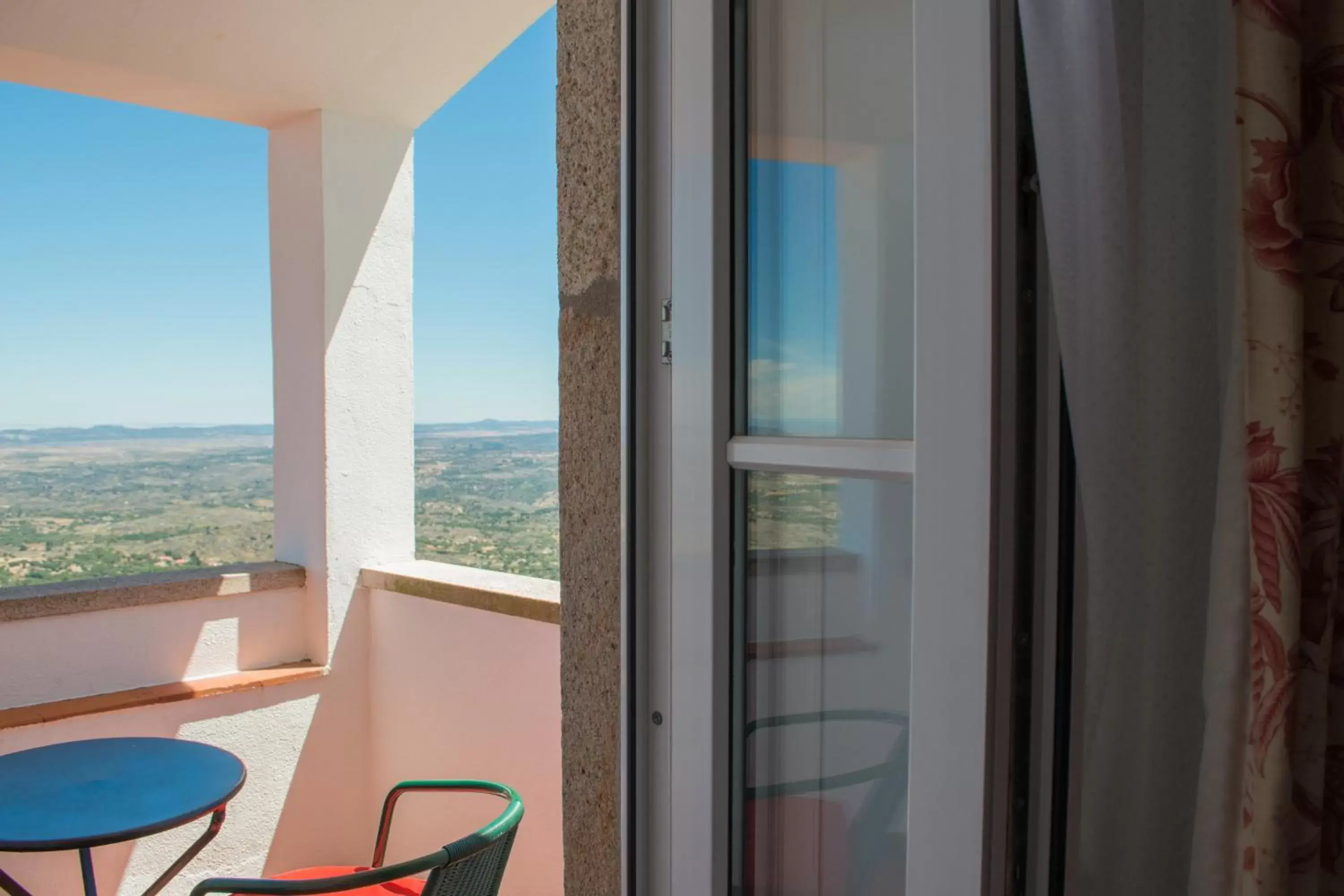 Inner courtyard view, Balcony/Terrace in Pousada de Marvao