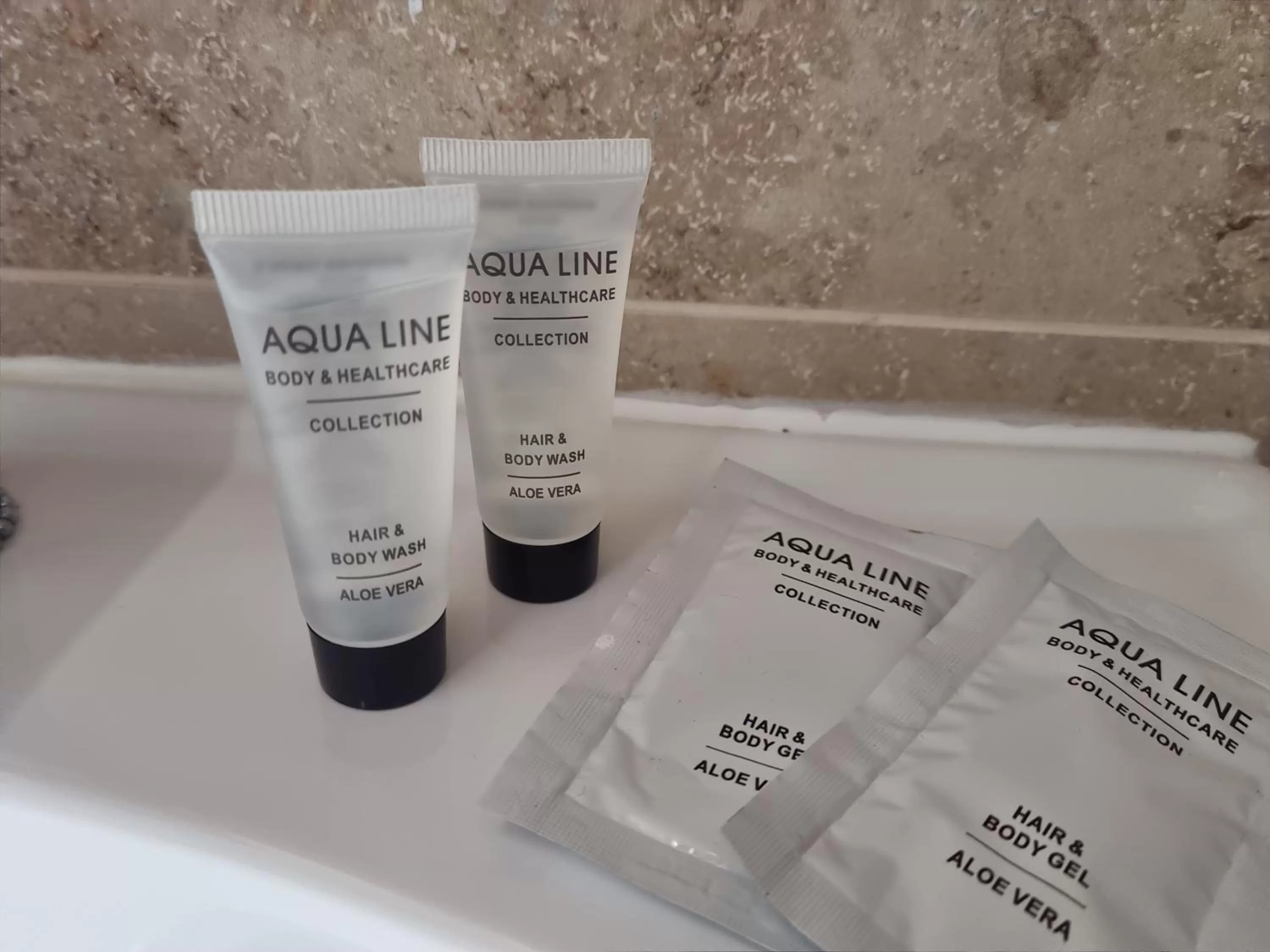 Bathroom in Hotel Westendia and Free Parking Top Breakfast