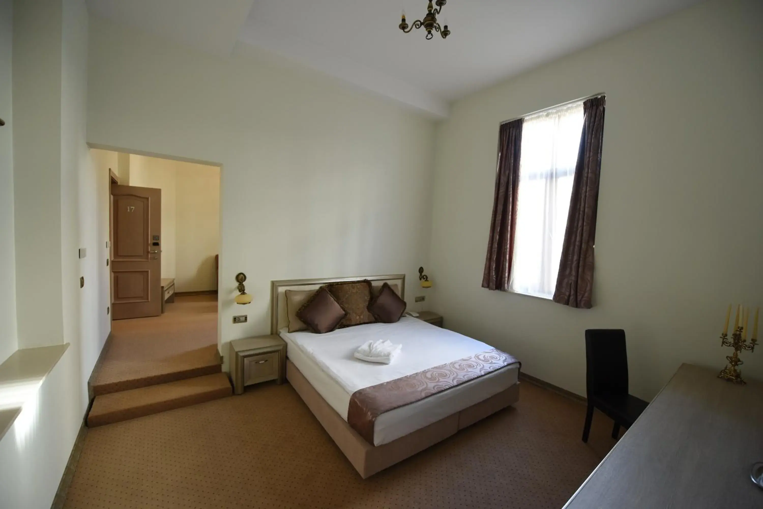 Bedroom, Bed in Euro Hotel Grivita