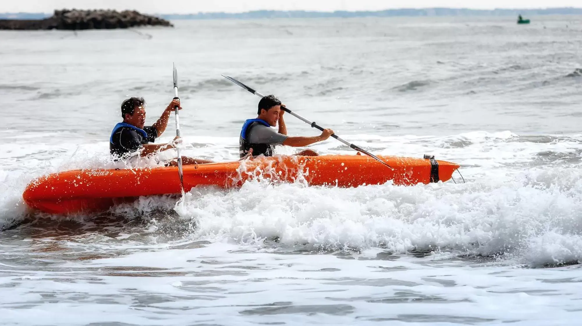 Sports, Canoeing in The Cliff Resort & Residences