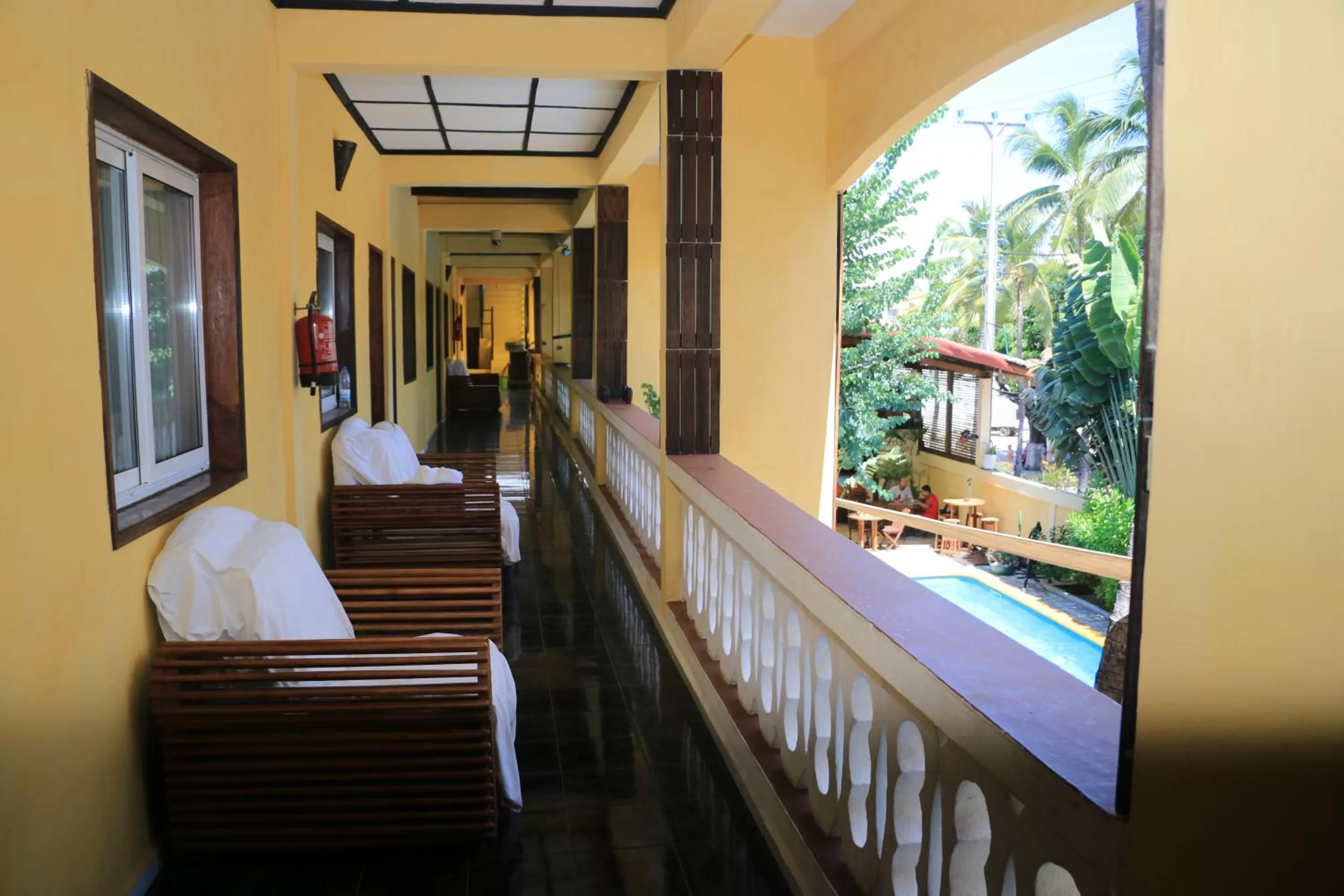 Balcony/Terrace in Hôtel Restaurant Coco Lodge Majunga