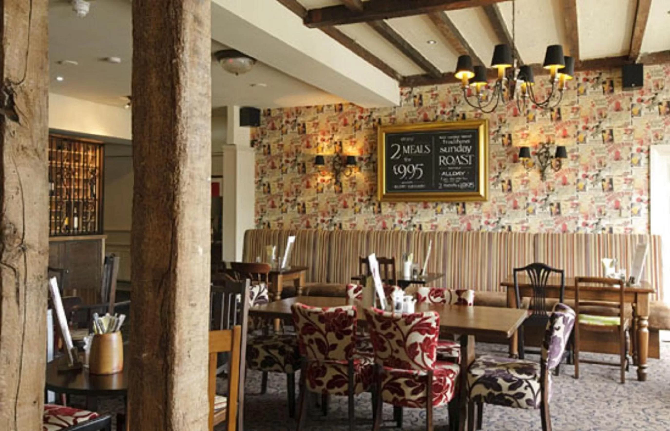 Restaurant/places to eat in Raven Hotel by Greene King Inns