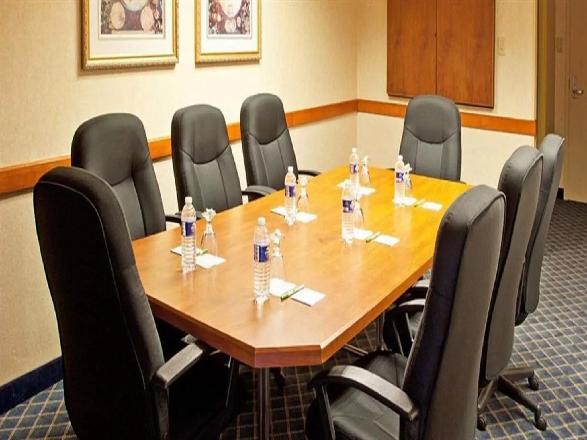 Business facilities in Ramada by Wyndham Beaver Falls