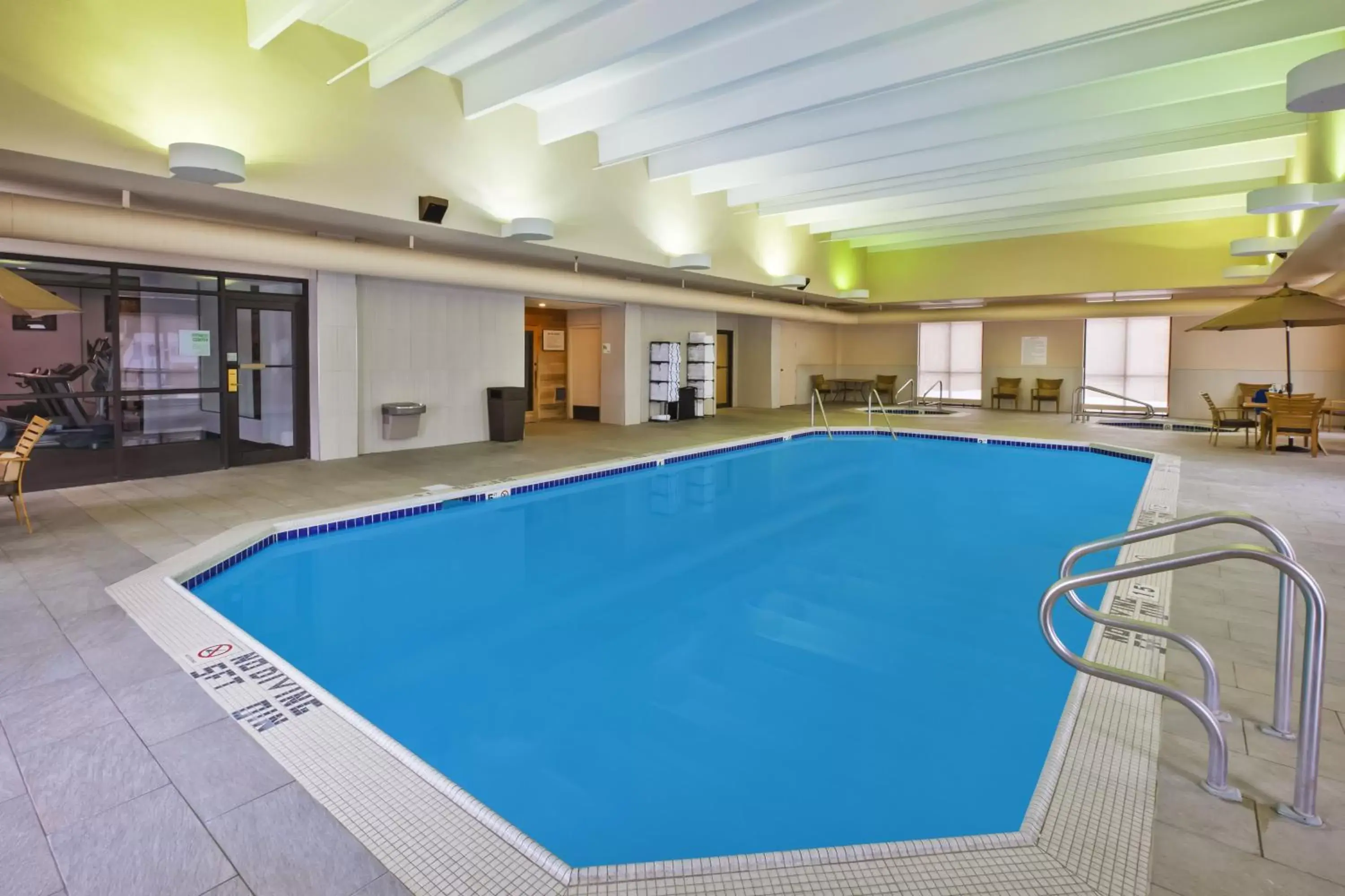 Swimming Pool in Holiday Inn Rapid City - Rushmore Plaza, an IHG Hotel