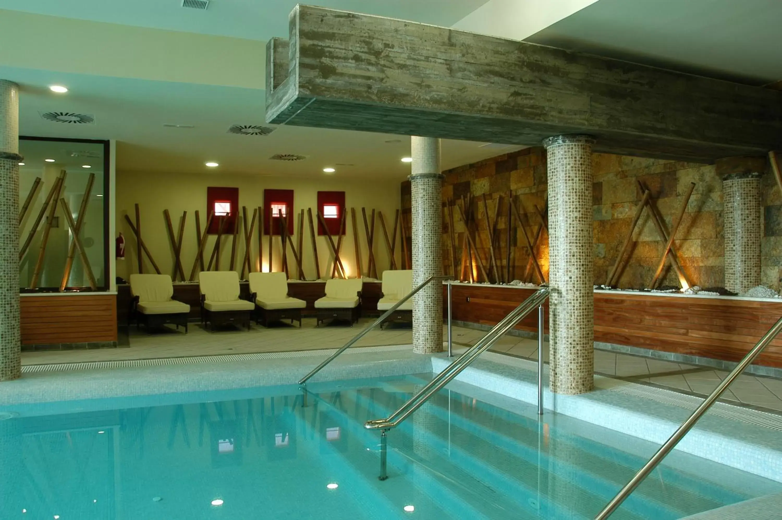 Spa and wellness centre/facilities, Swimming Pool in Hospes Palacio de Arenales & Spa