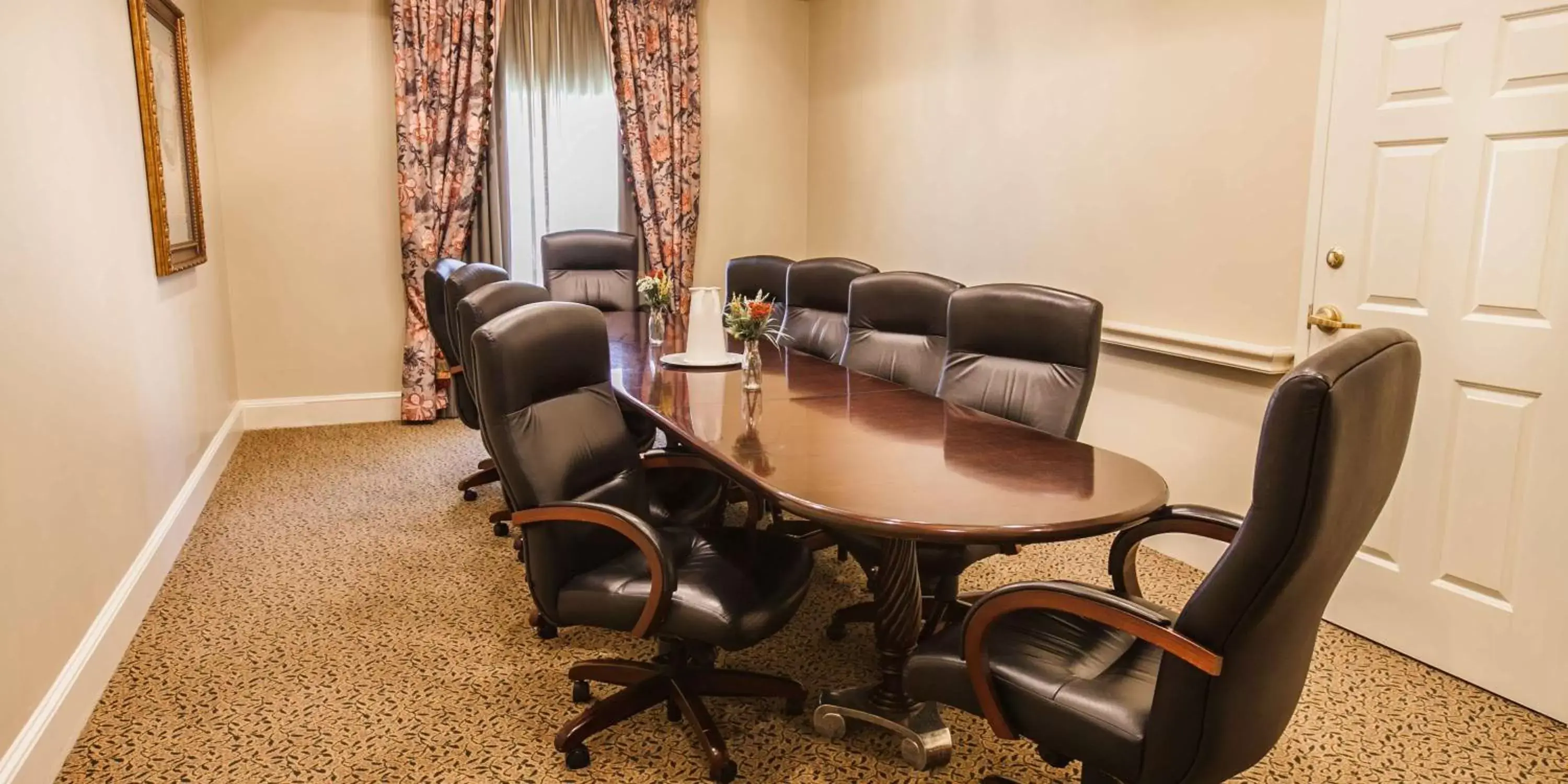 Meeting/conference room in Hampton Inn & Suites Savannah Historic District