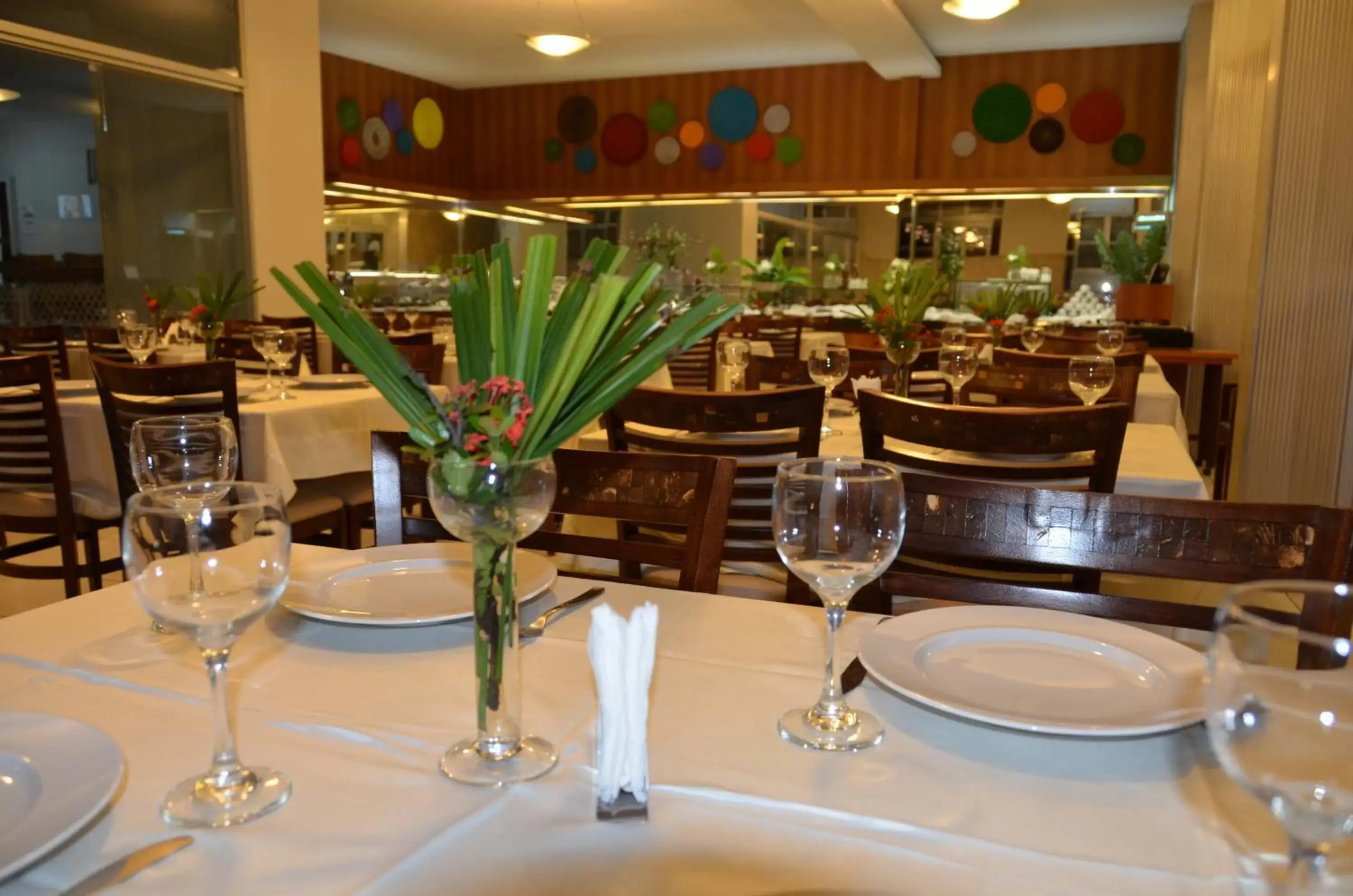 Restaurant/Places to Eat in Arituba Park Hotel