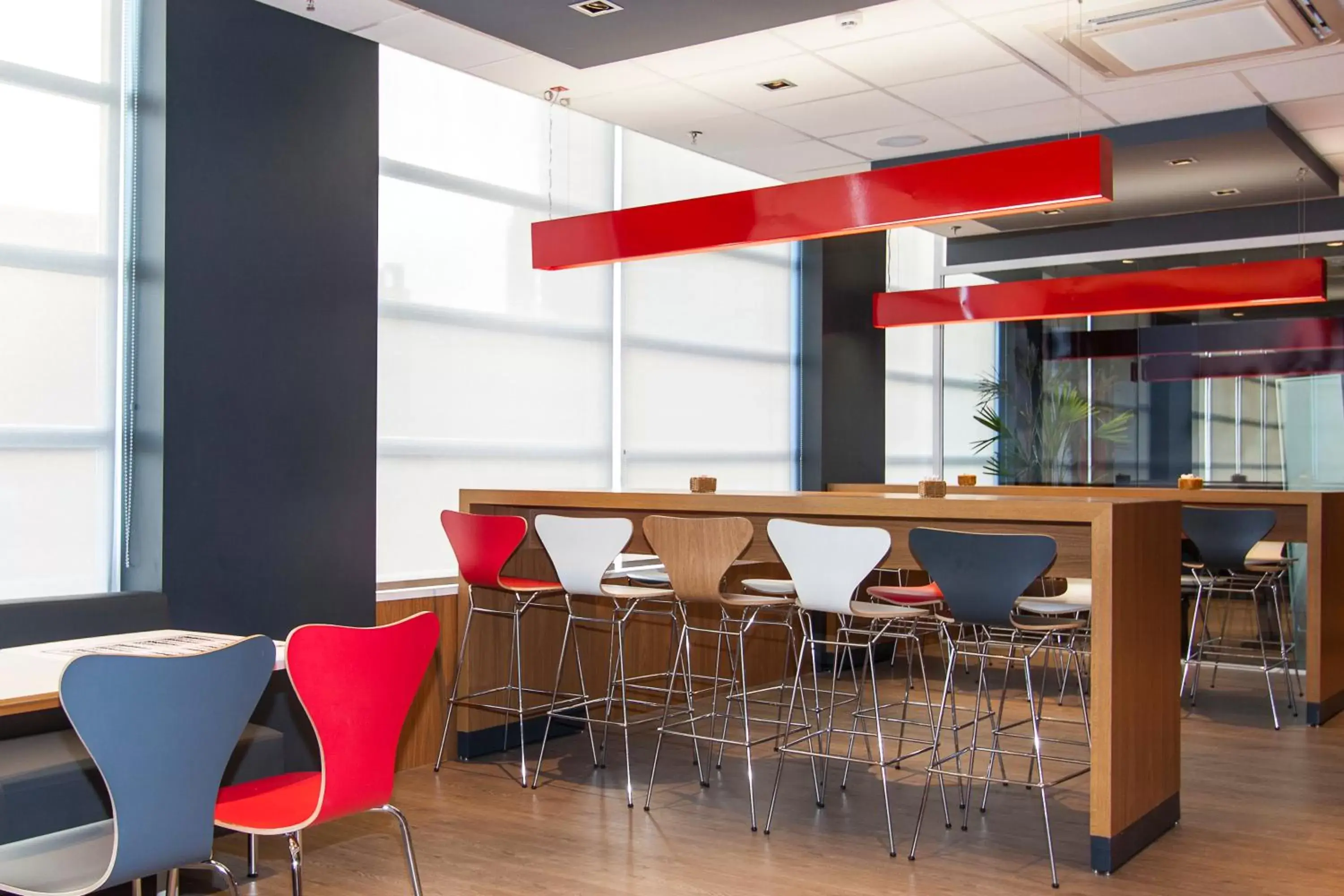 Restaurant/places to eat in ibis Mogi das Cruzes Shopping Restaurant/places to eat in ibis Mogi das Cruzes Shopping