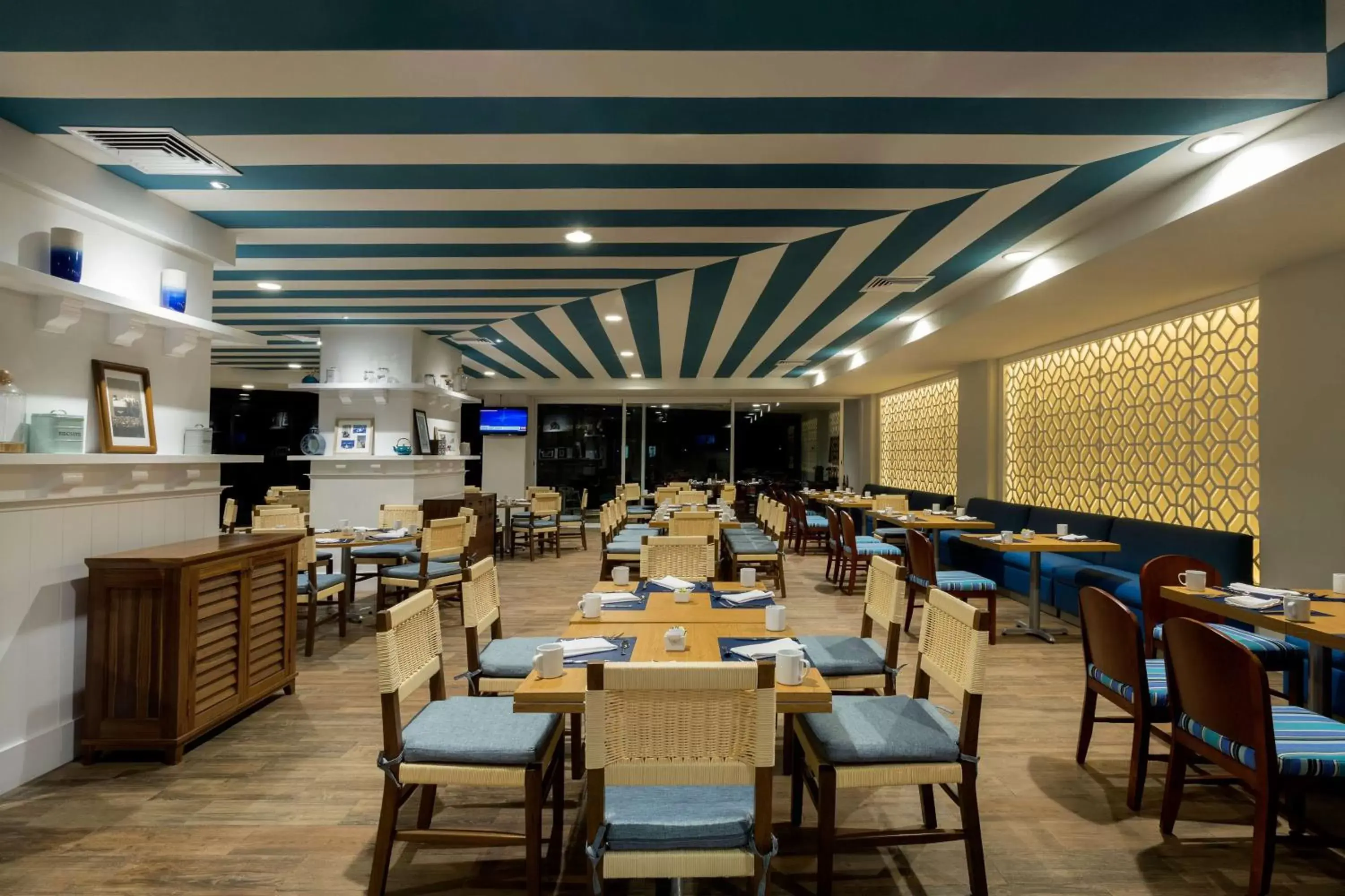 Restaurant/Places to Eat in DoubleTree by Hilton Veracruz