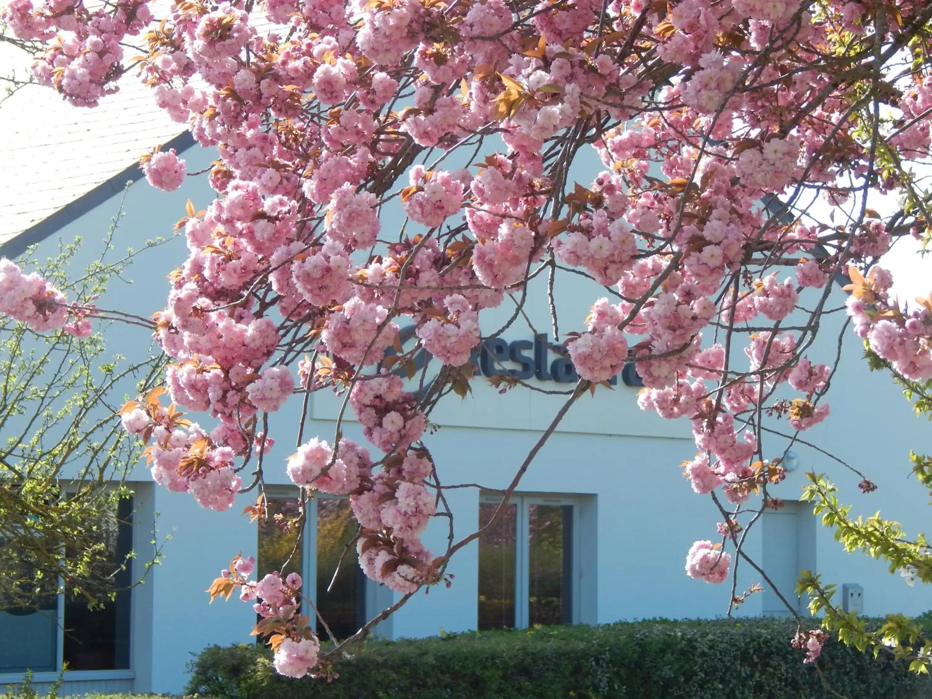 Facade/entrance in Campanile Reims Est - Taissy Facade/entrance in Campanile Reims Est - Taissy
