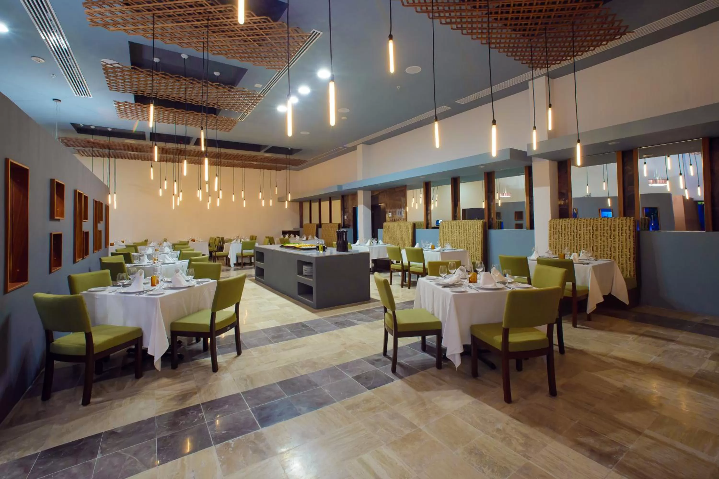 Restaurant/places to eat in Krystal Grand Cancun All Inclusive