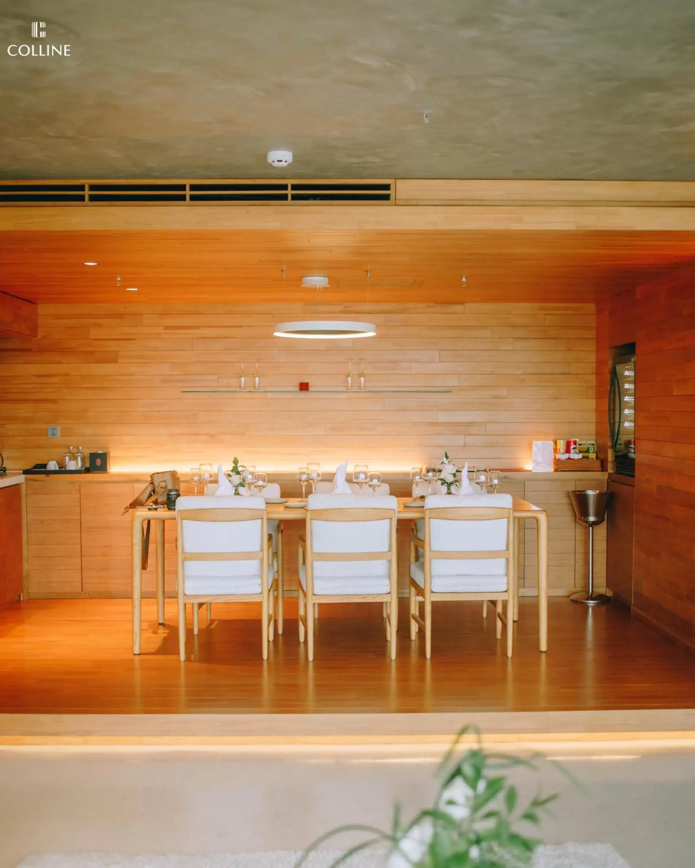 kitchen in Hôtel Colline