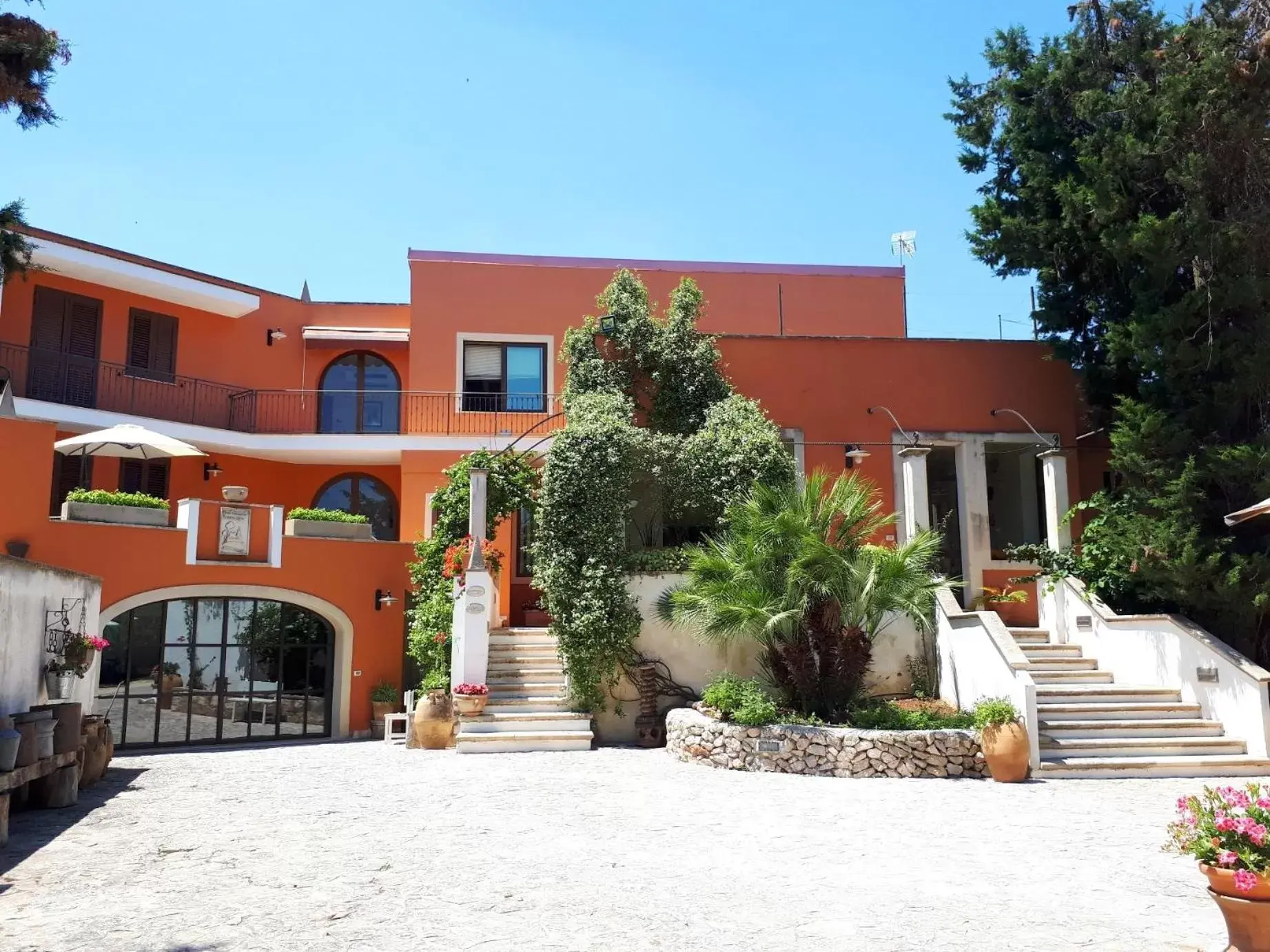 Facade/entrance, Property Building in Relais Casina Copini