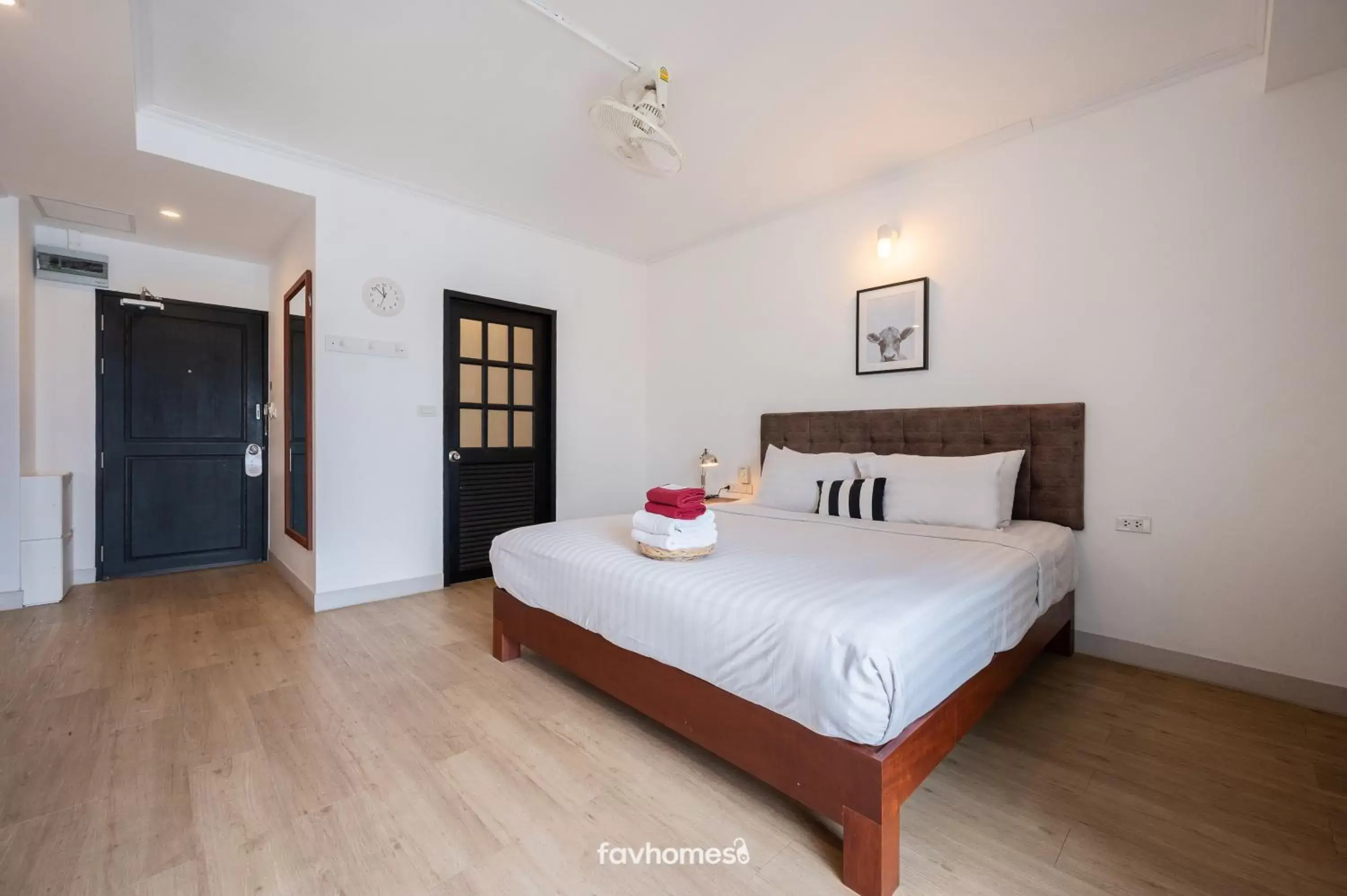 Bedroom, Bed in The Corner Lodge - SHA Extra Plus