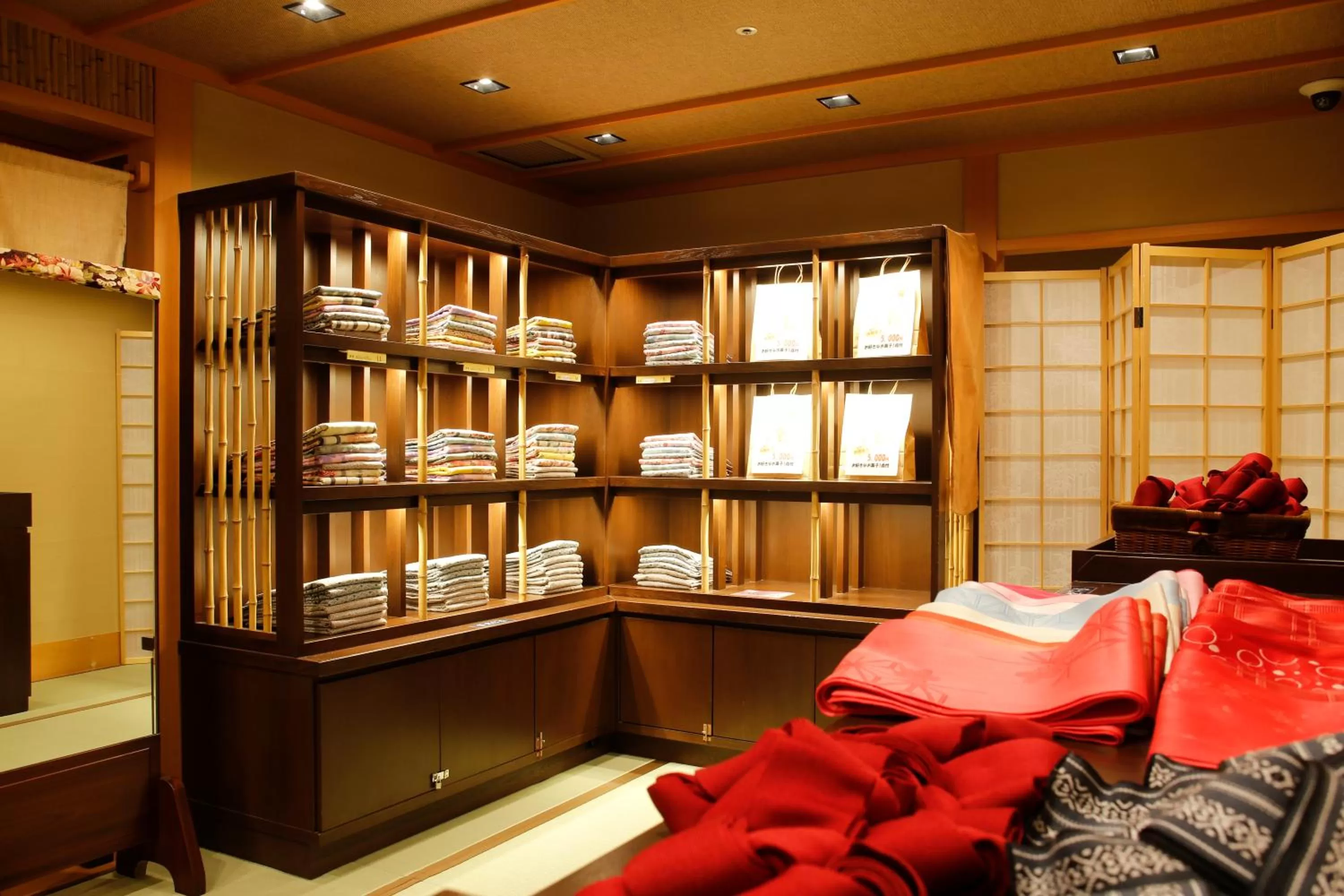 Lobby or reception, Bed in Kadensho, Arashiyama Onsen, Kyoto - Kyoritsu Resort