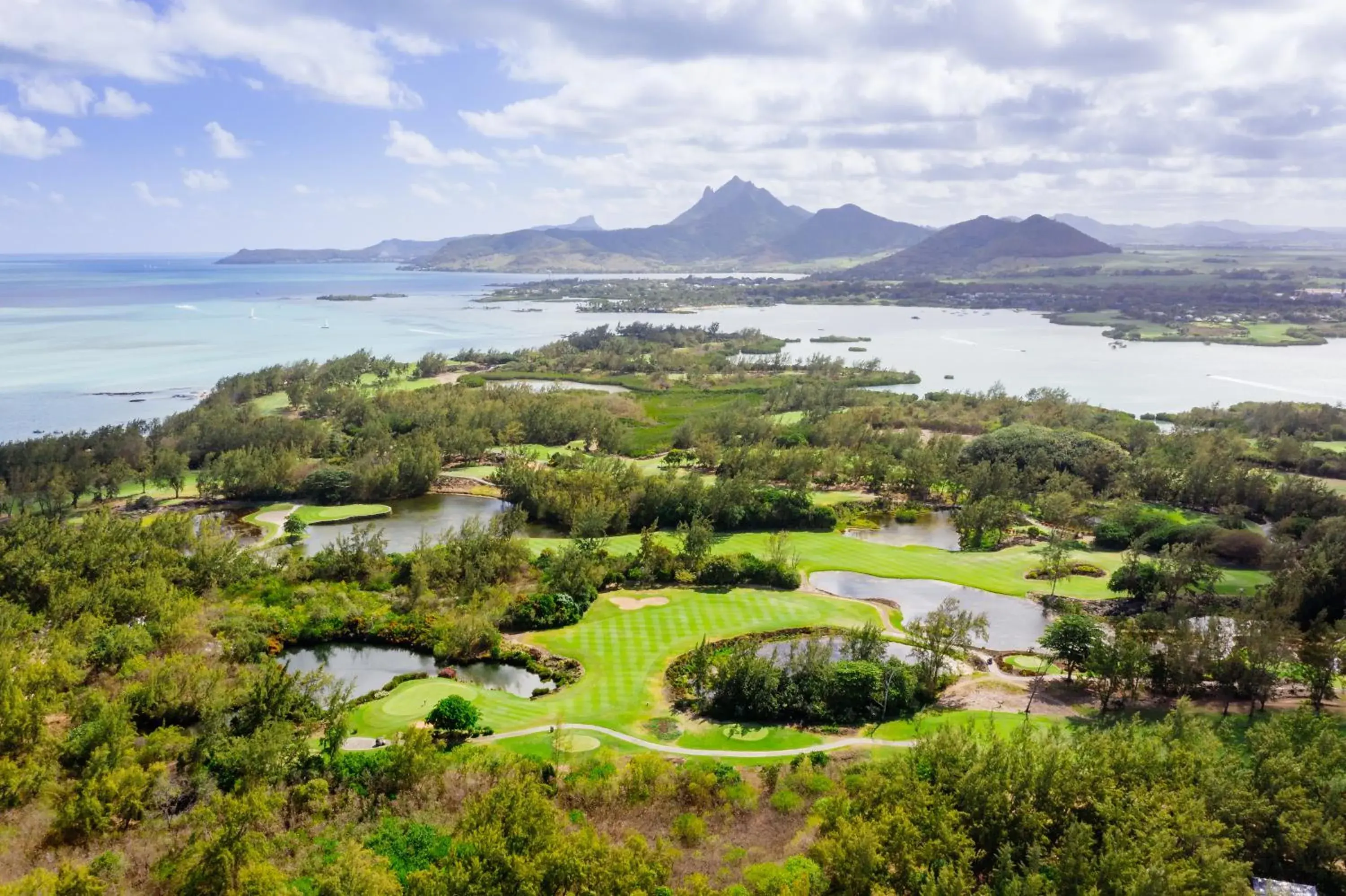 Golfcourse, Bird's-eye View in Four Seasons Resort Mauritius at Anahita