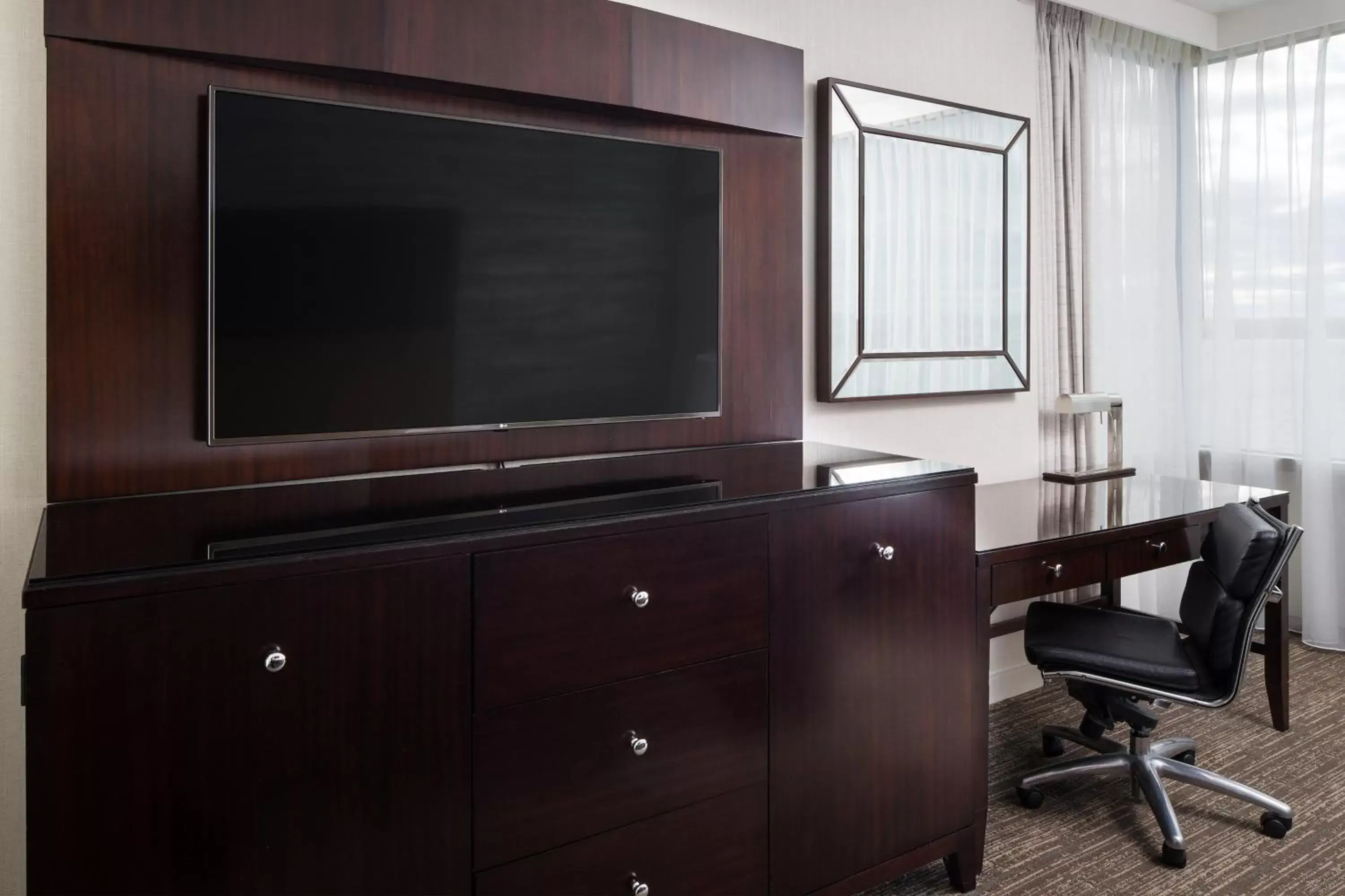 Photo of the whole room, TV/Entertainment Center in The Westin Washington National Harbor