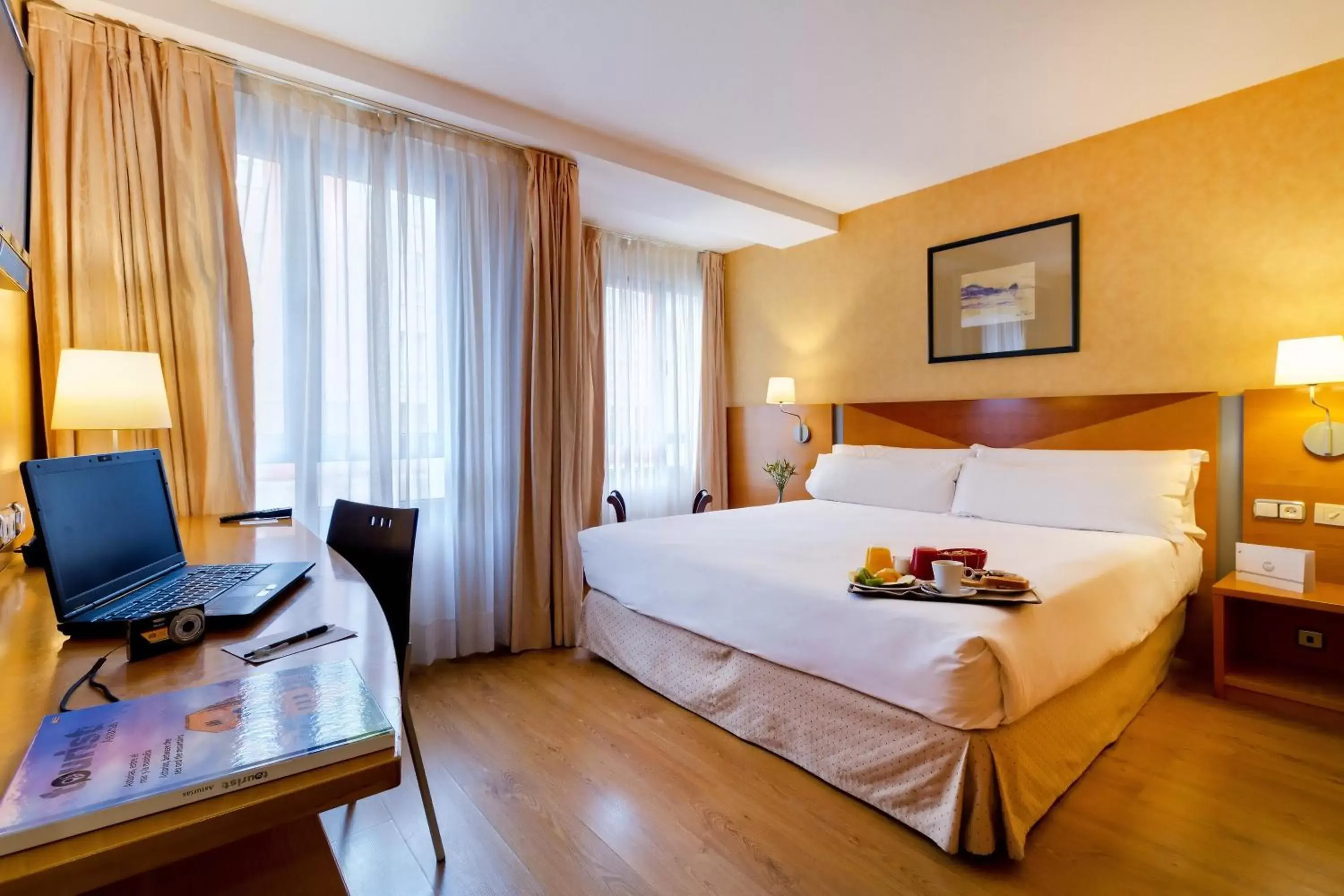 Photo of the whole room, Bed in Oca Villa de Avilés Hotel Photo of the whole room, Bed in Oca Villa de Avilés Hotel