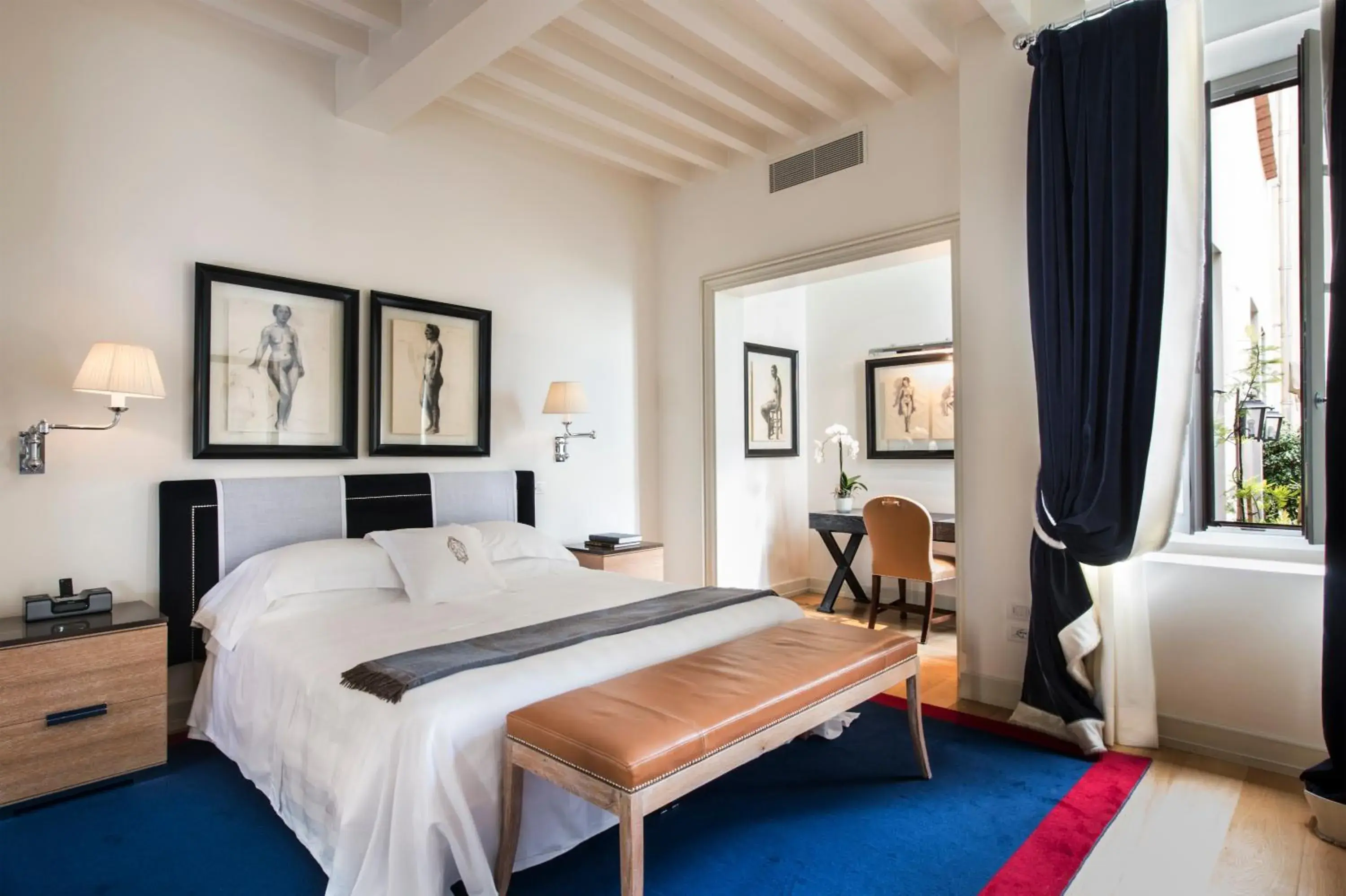 Photo of the whole room, Bed in Palazzo Vecchietti - Residenza D'Epoca