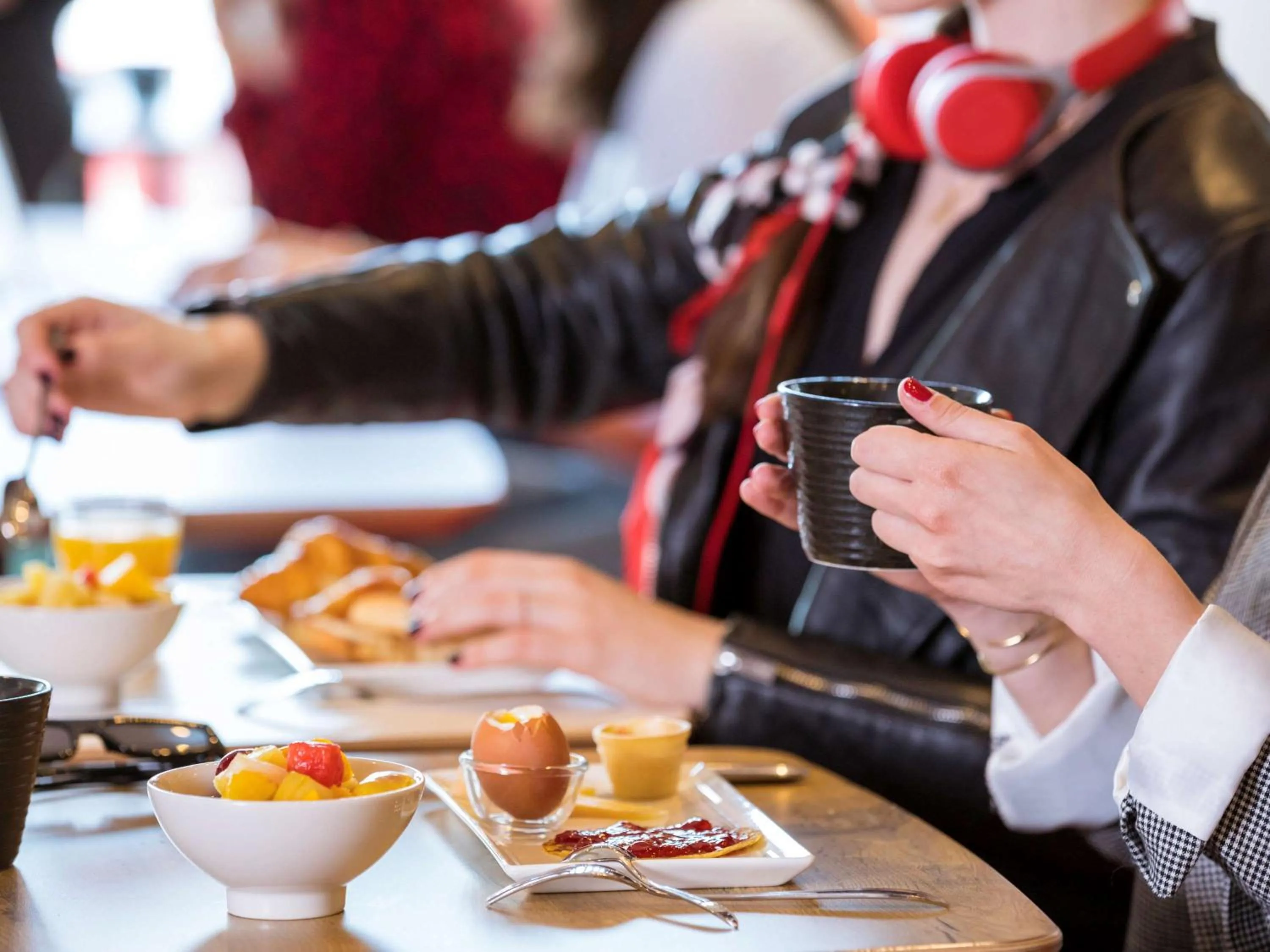 Restaurant/places to eat in ibis Saint Quentin en Yvelines - Vélodrome