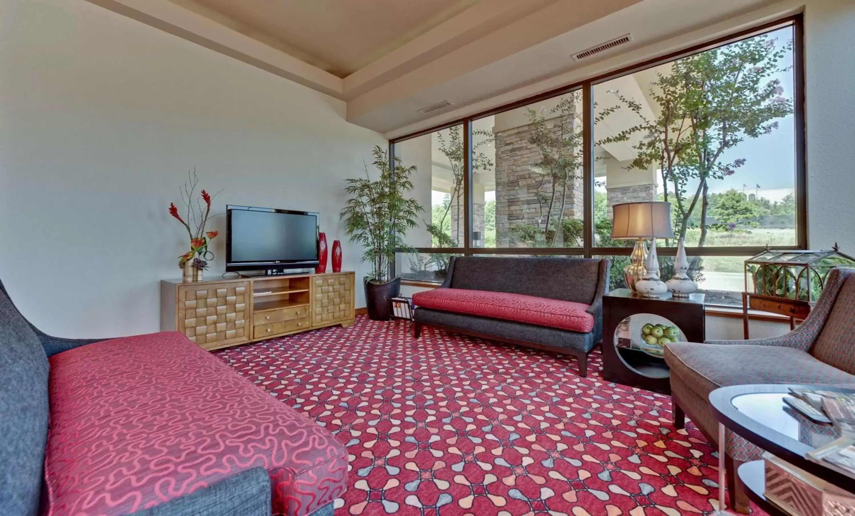 Lobby or reception, Seating Area in Best Western Hickory