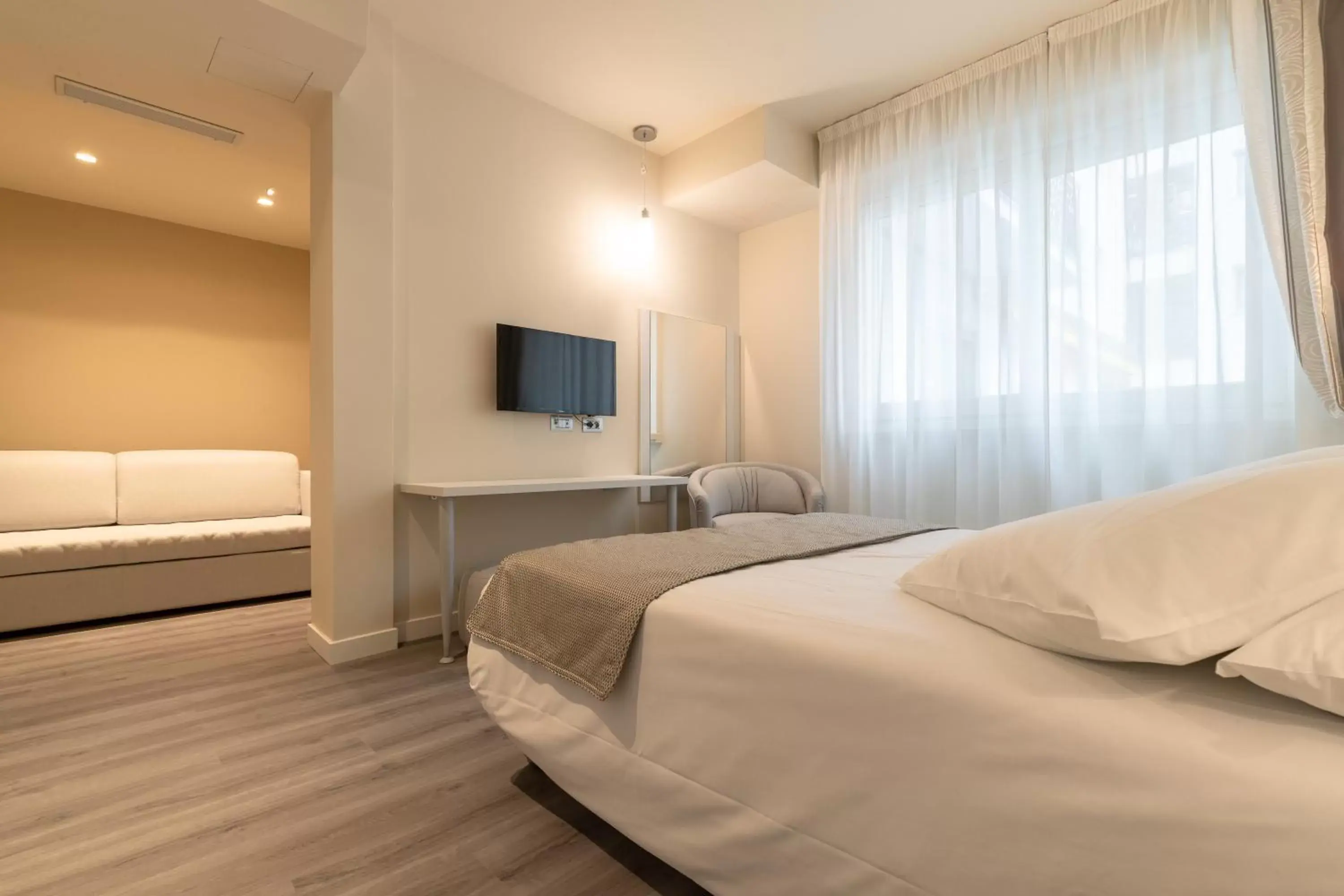 Bed in La Dolce Vita Hotel