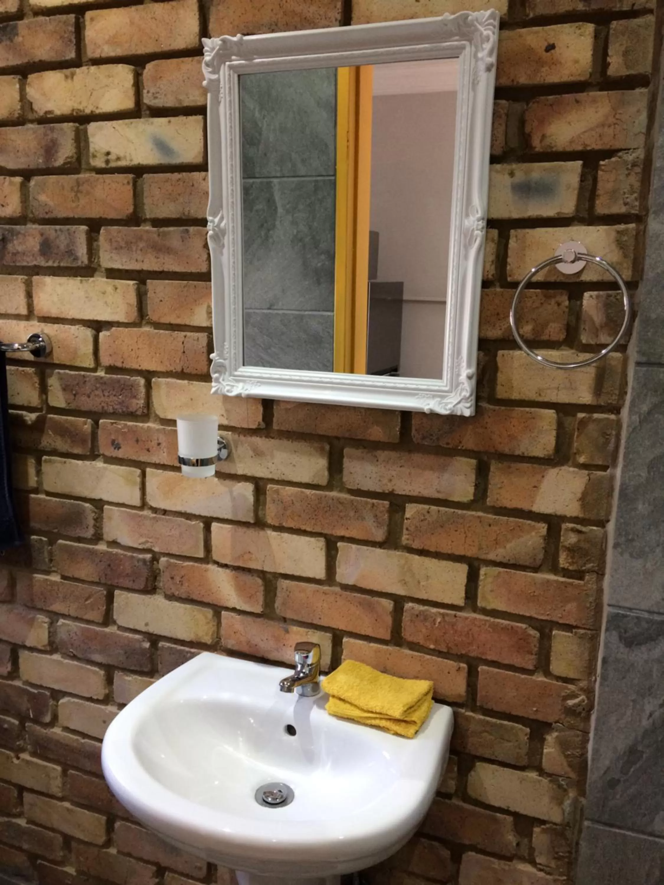 Bathroom in B&B 464 on 22nd Ave