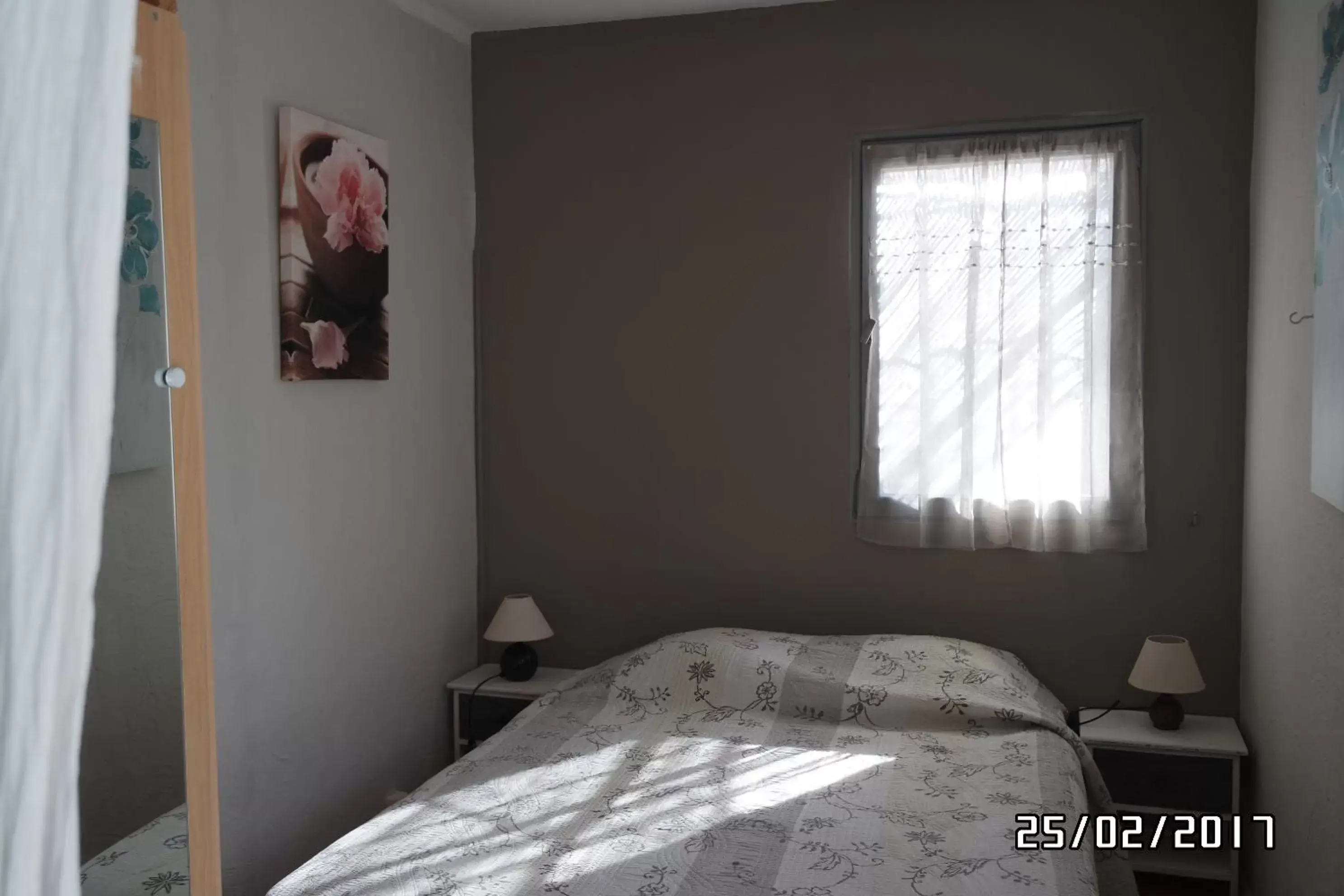 Bedroom, Bed in Mas Grimaud - Gîte- Studio et chambres d'hôtes familiales