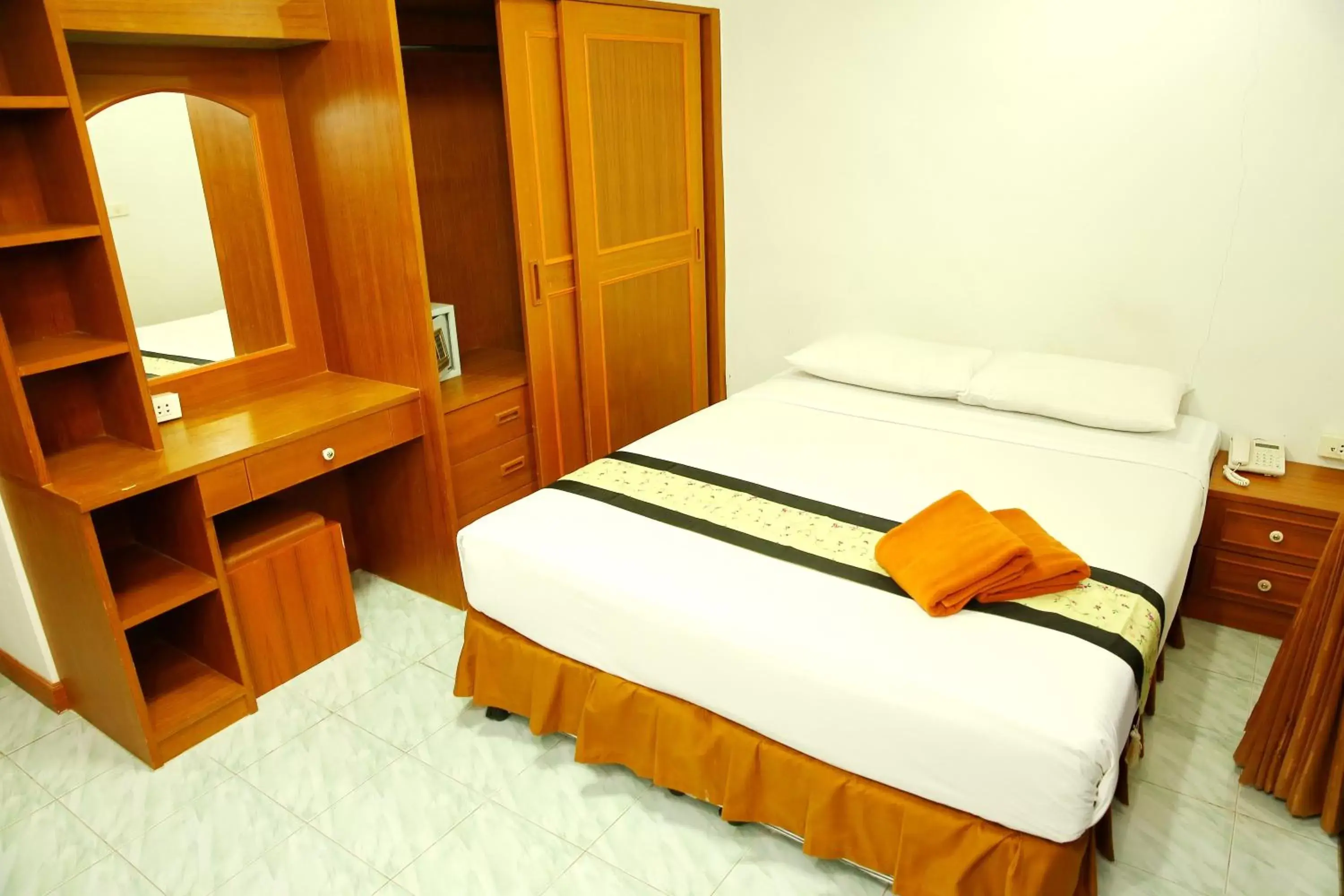 Bed in Diana Garden Resort - SHA Extra Plus