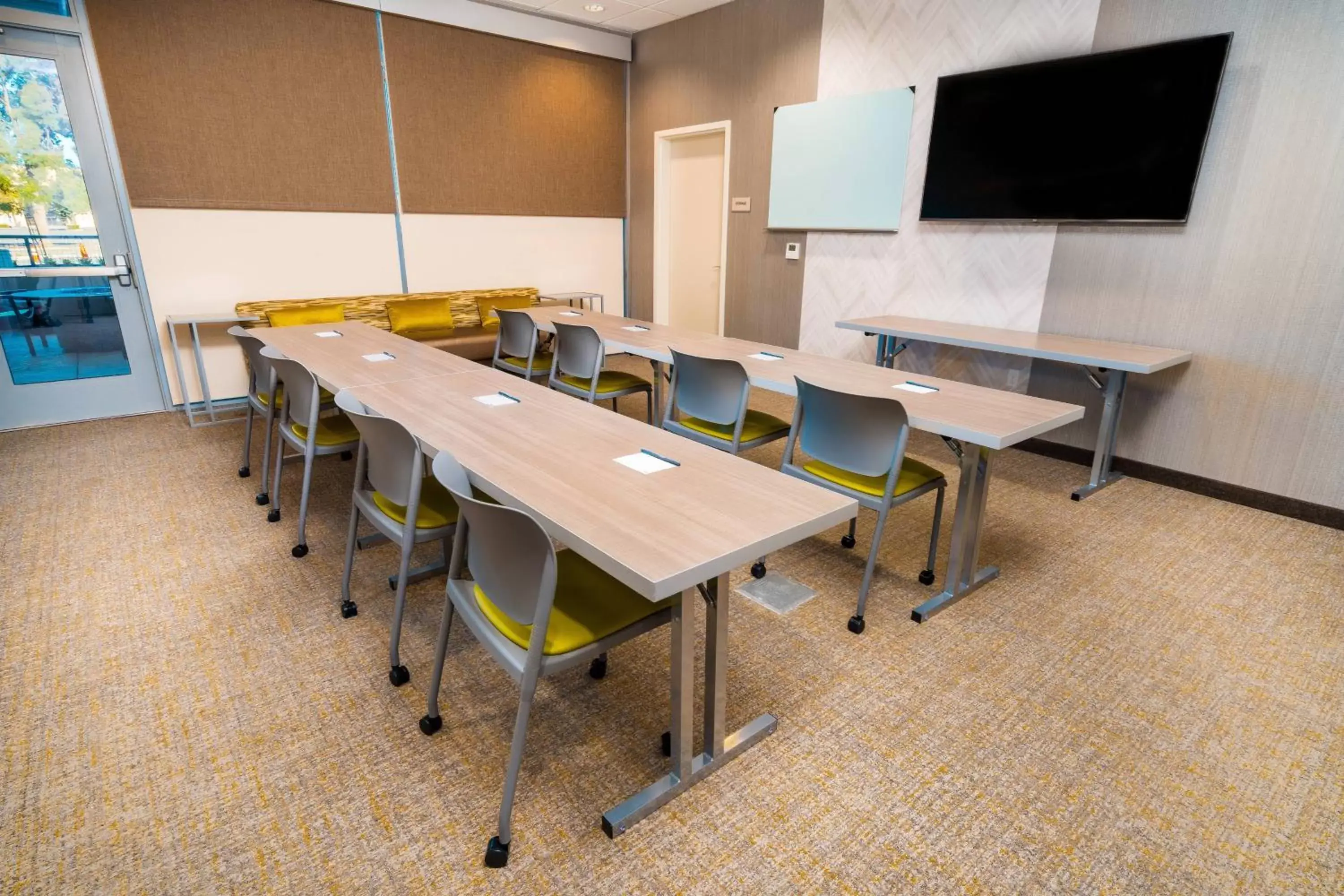 Meeting/conference room in SpringHill Suites by Marriott Newark Fremont