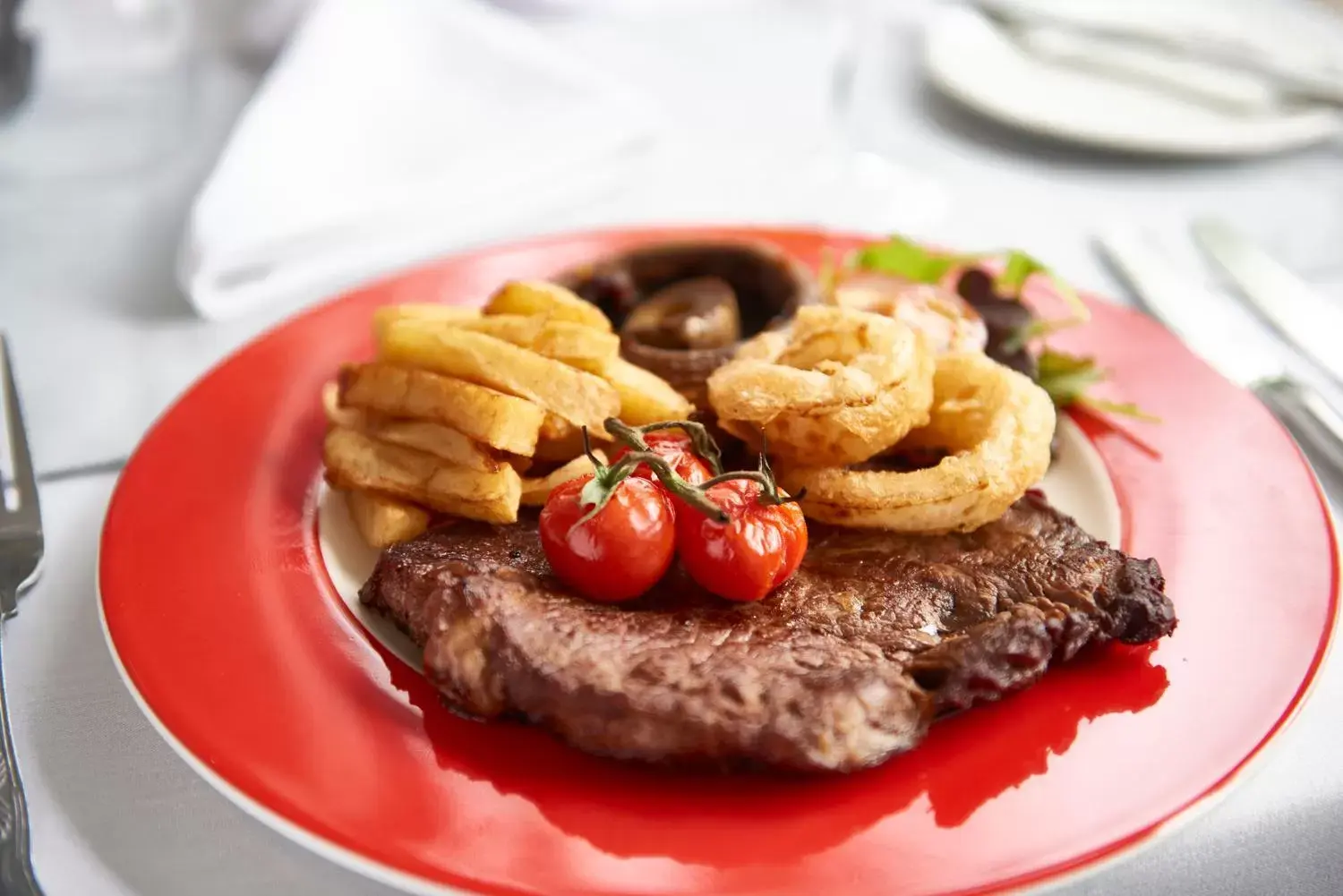 Restaurant/places to eat in St James Hotel Restaurant/places to eat in St James Hotel