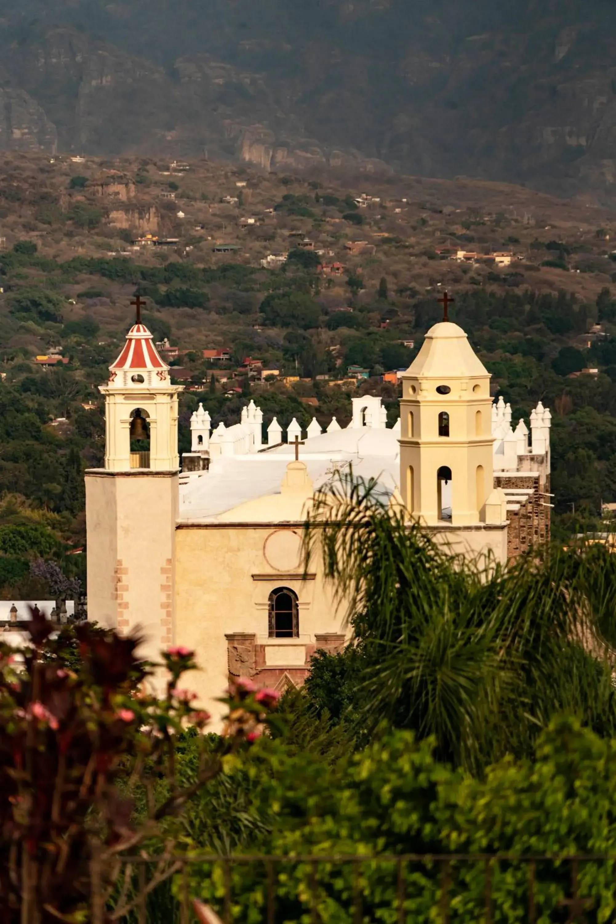 Nearby landmark, Property Building in Posada del Tepozteco