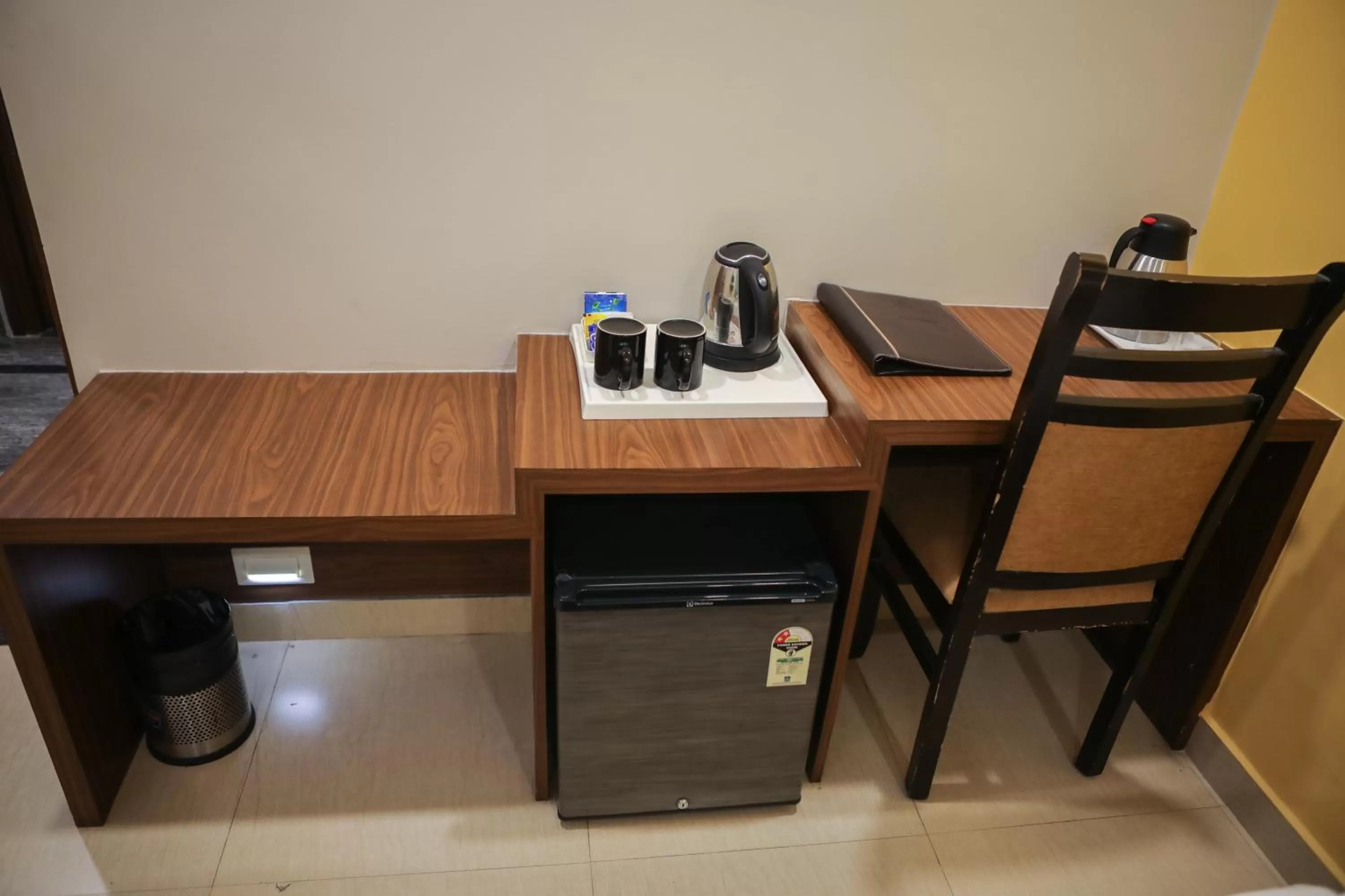 Area and facilities, Kitchen/Kitchenette in Hotel Golden Leaves