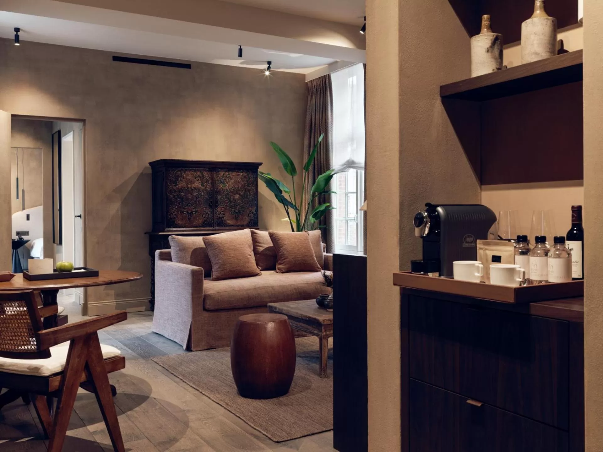 Living room in Botanic Sanctuary Antwerp - The Leading Hotels of the World