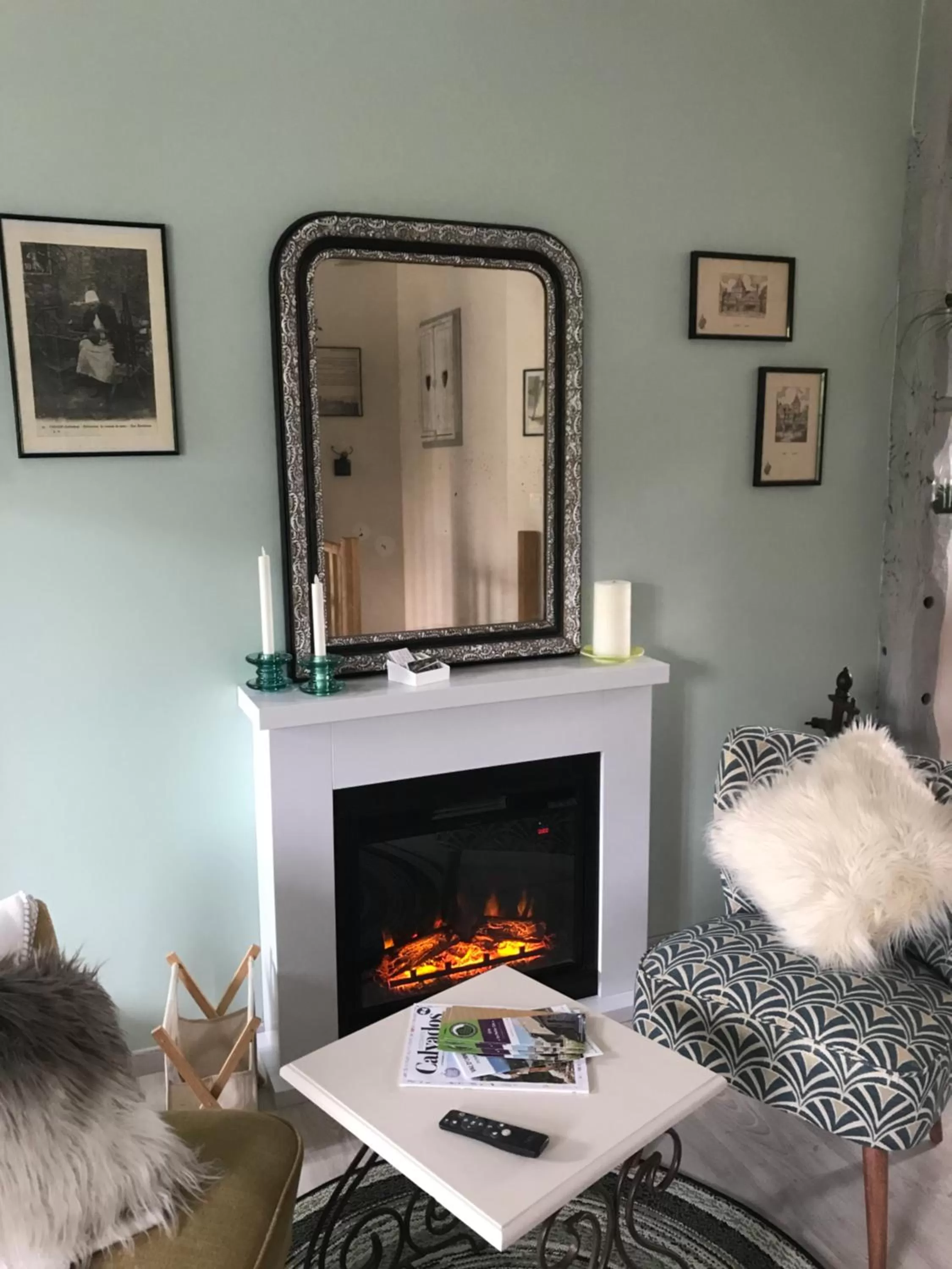 Property building in "La chambre des TISSERANDS"