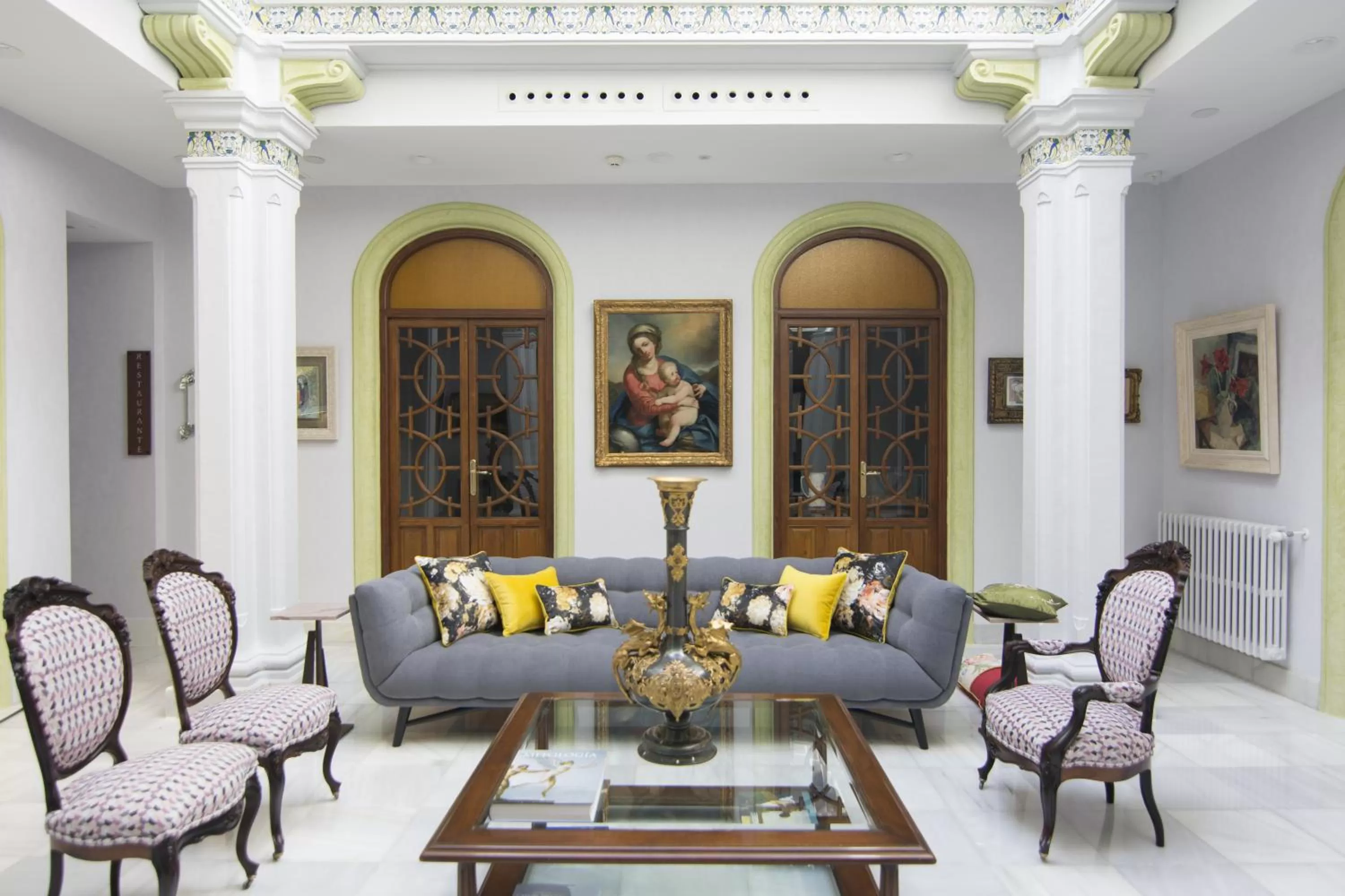 Living room in Hotel Oleum - Parking Gratuito bajo disponibilidad y reserva previa