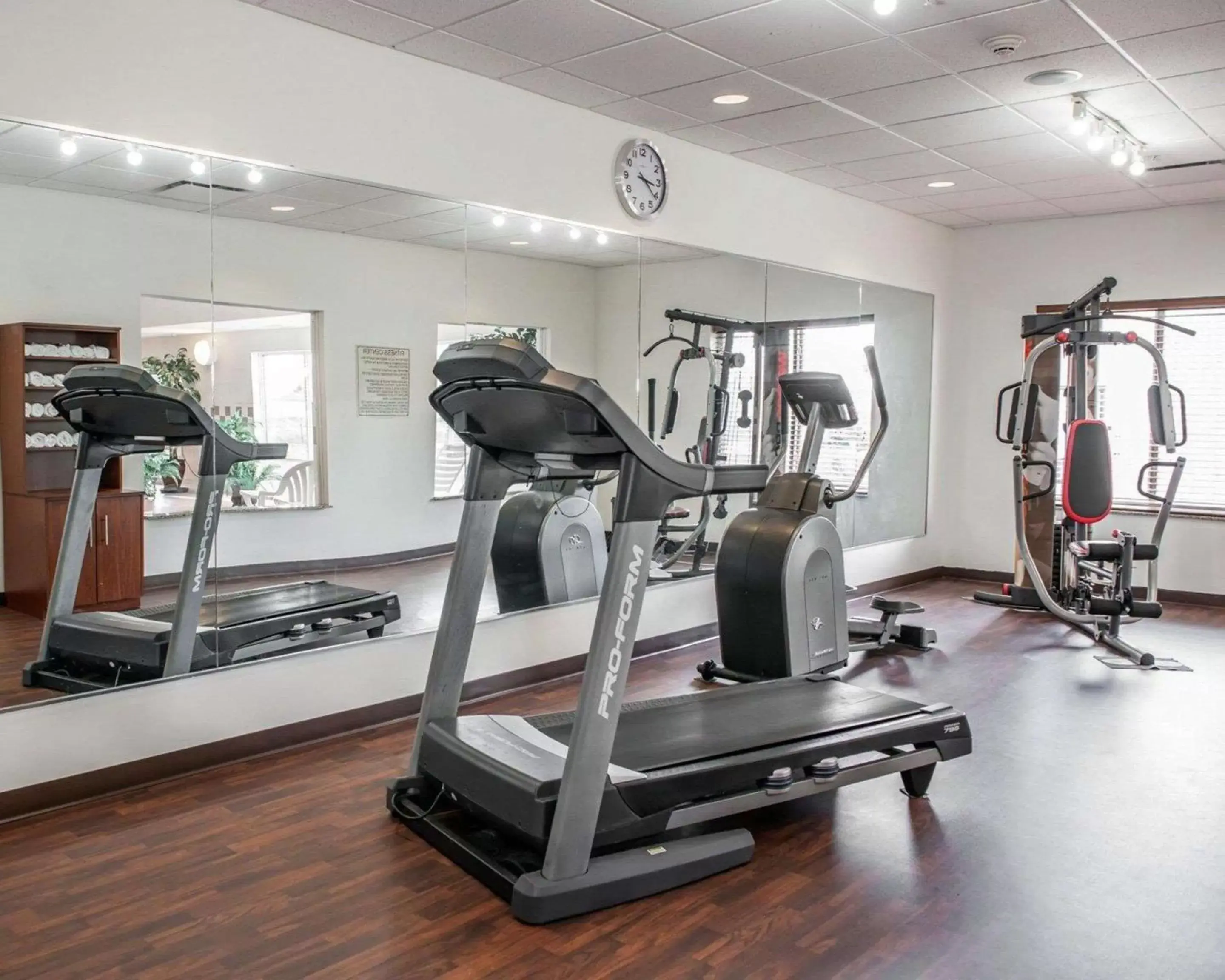 Fitness centre/facilities, Fitness Center/Facilities in Comfort Suites near Indianapolis Airport