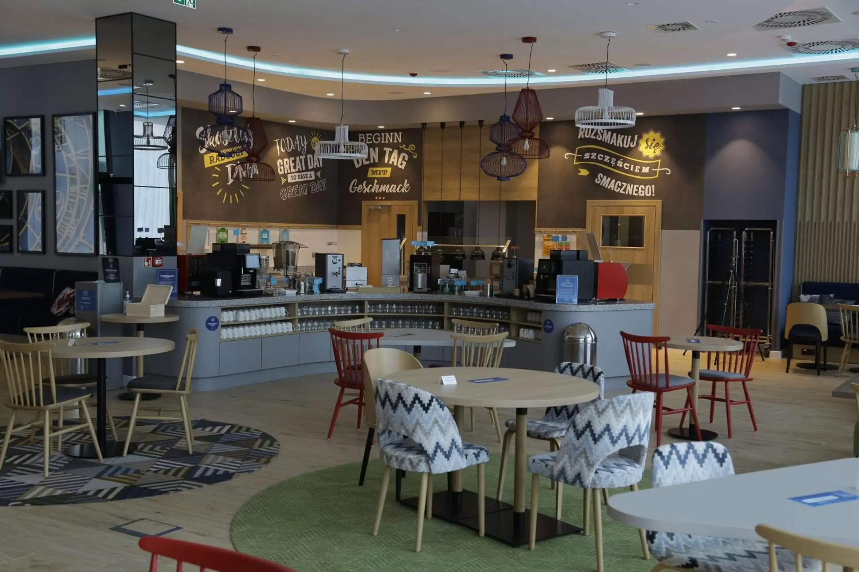 Breakfast, Restaurant/Places to Eat in Hampton By Hilton Olsztyn